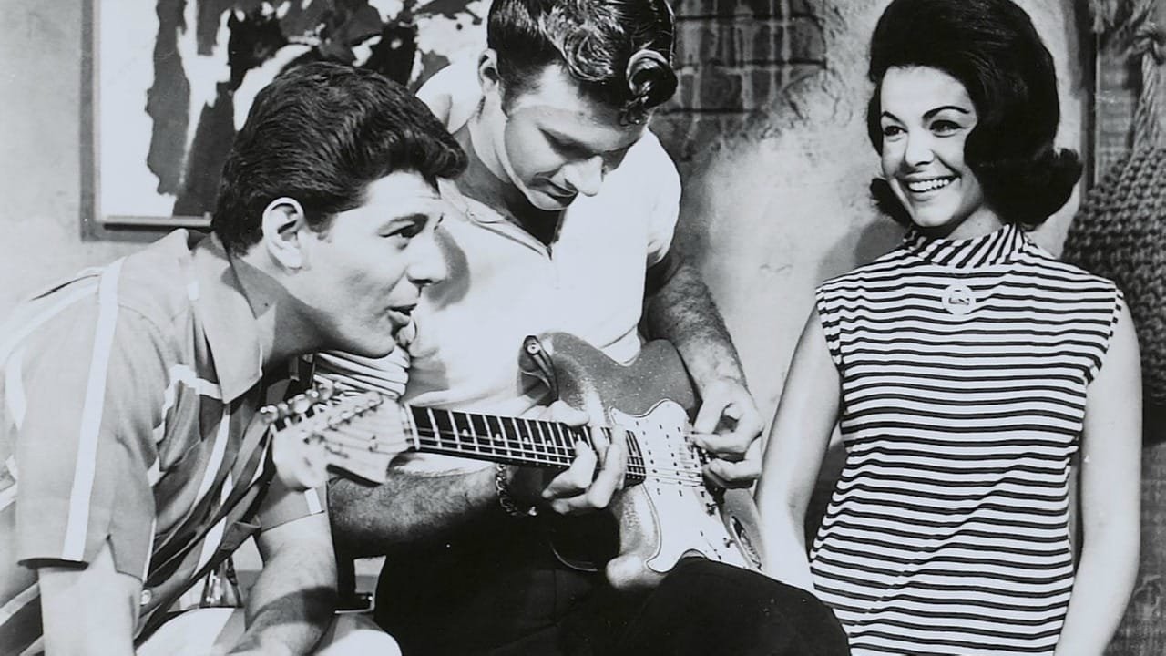 Muscle Beach Party Background