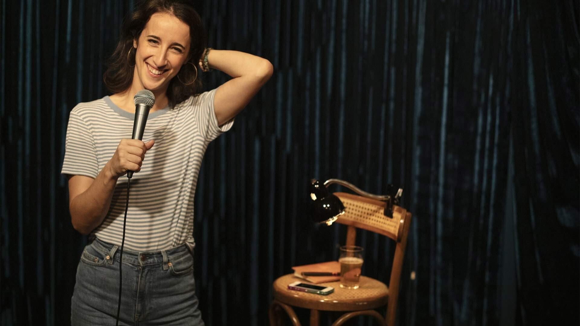 Jeune et Golri Background