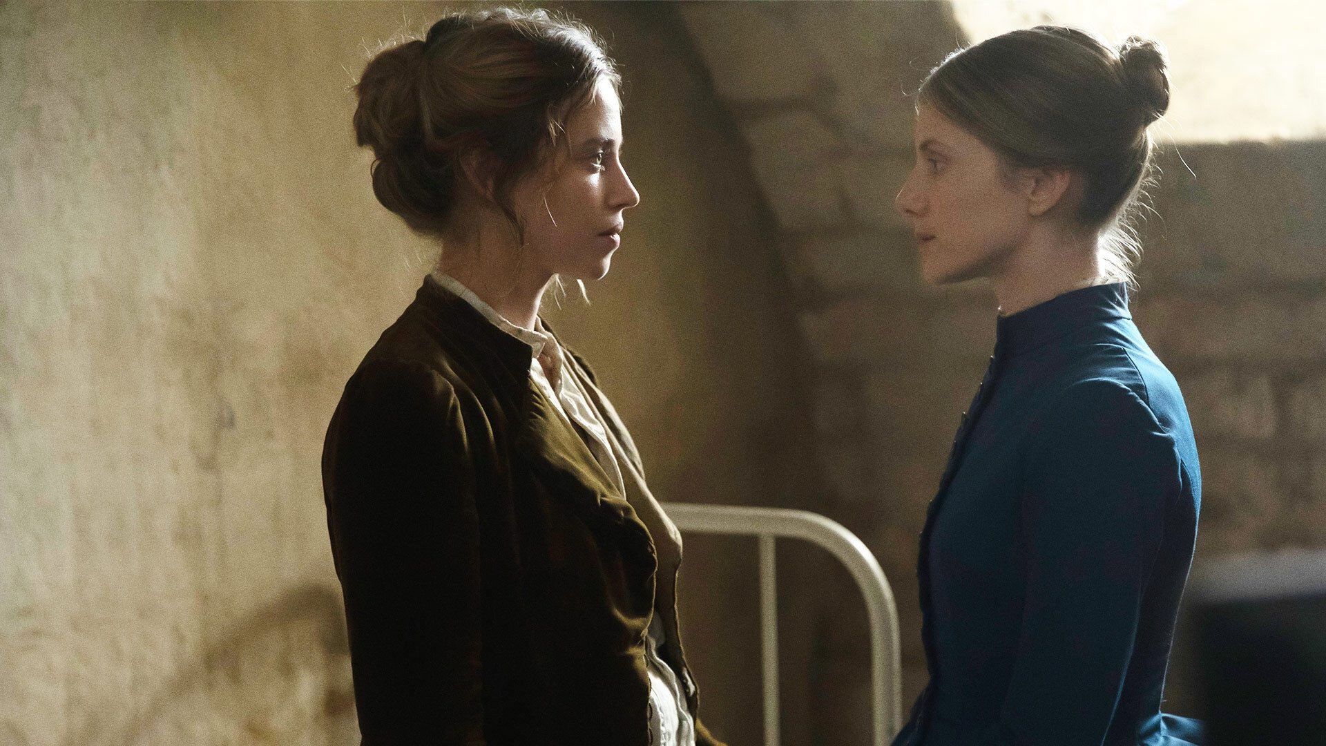 The Mad Women's Ball Background