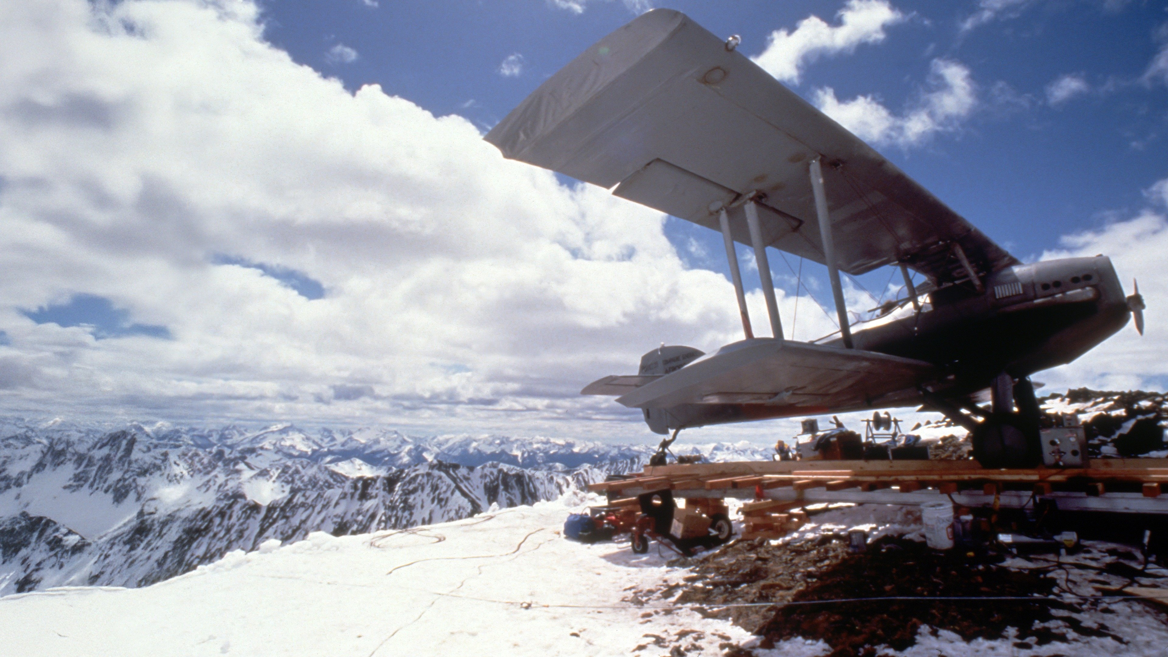 Wings of Courage Background