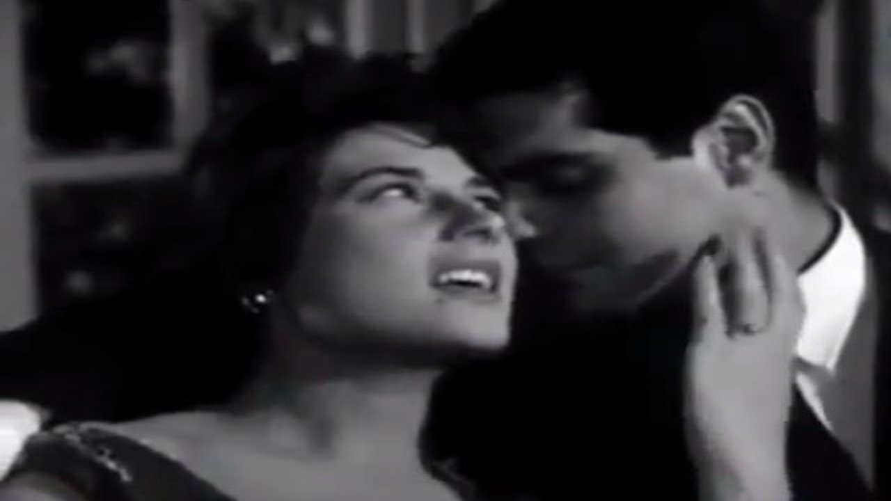 For the Sake of a Woman Background