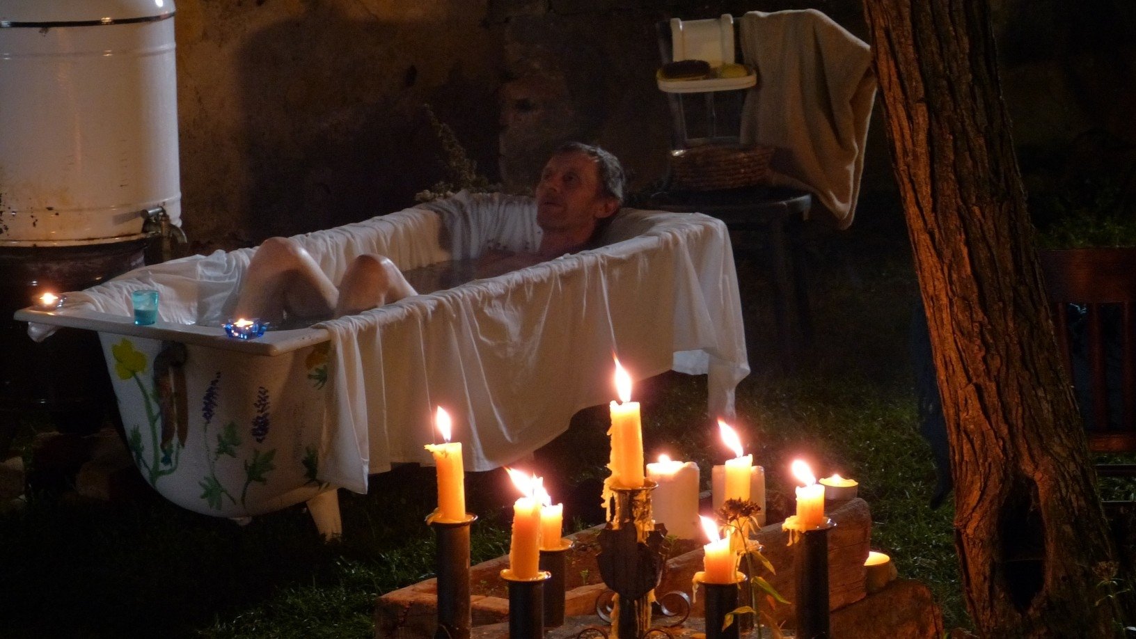 Jako nikdy Background