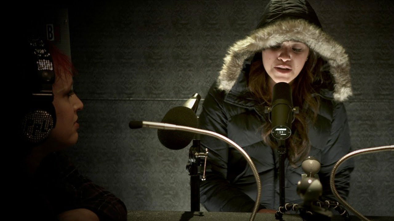 Filly Brown Background