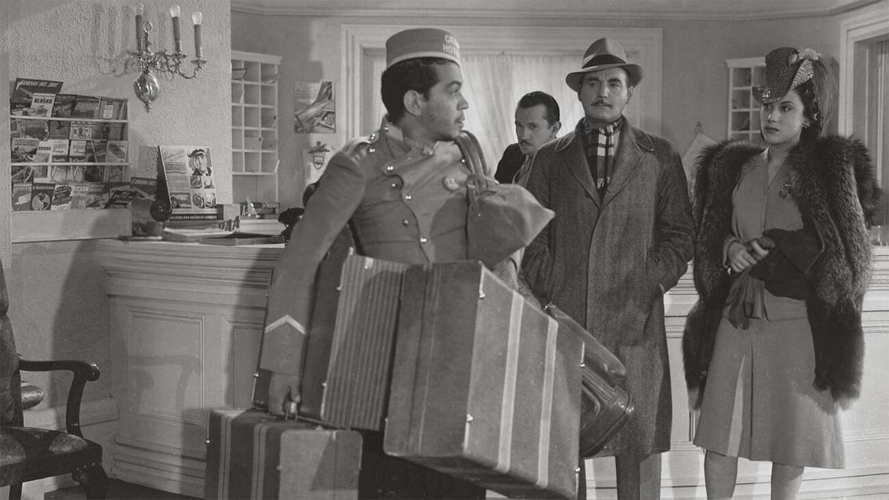 Gran Hotel Background