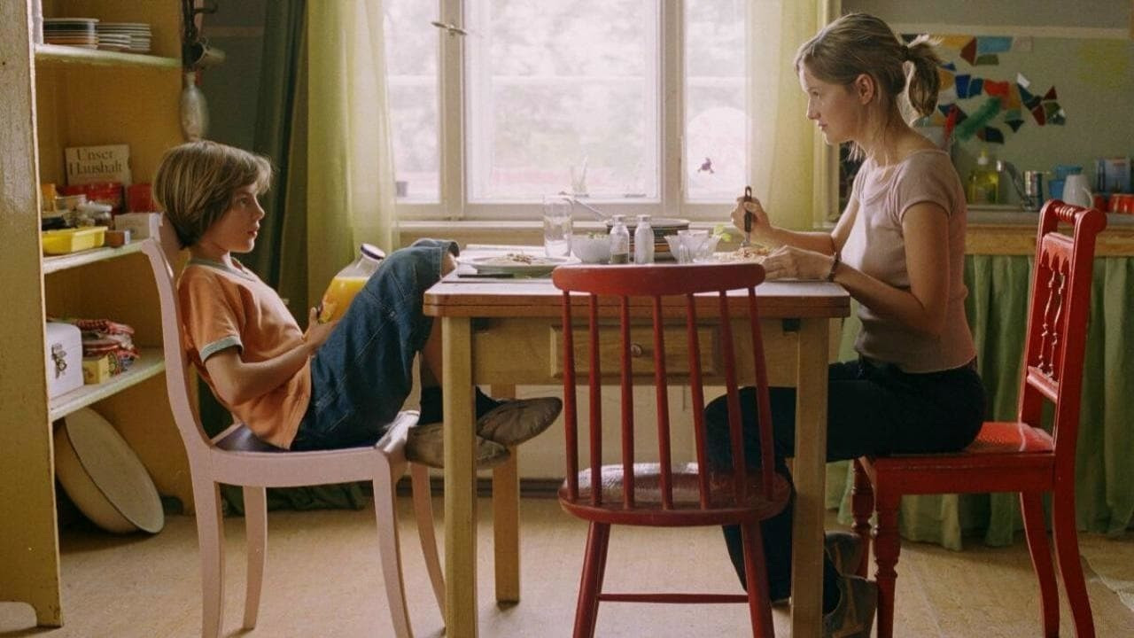 Jena Paradies Background