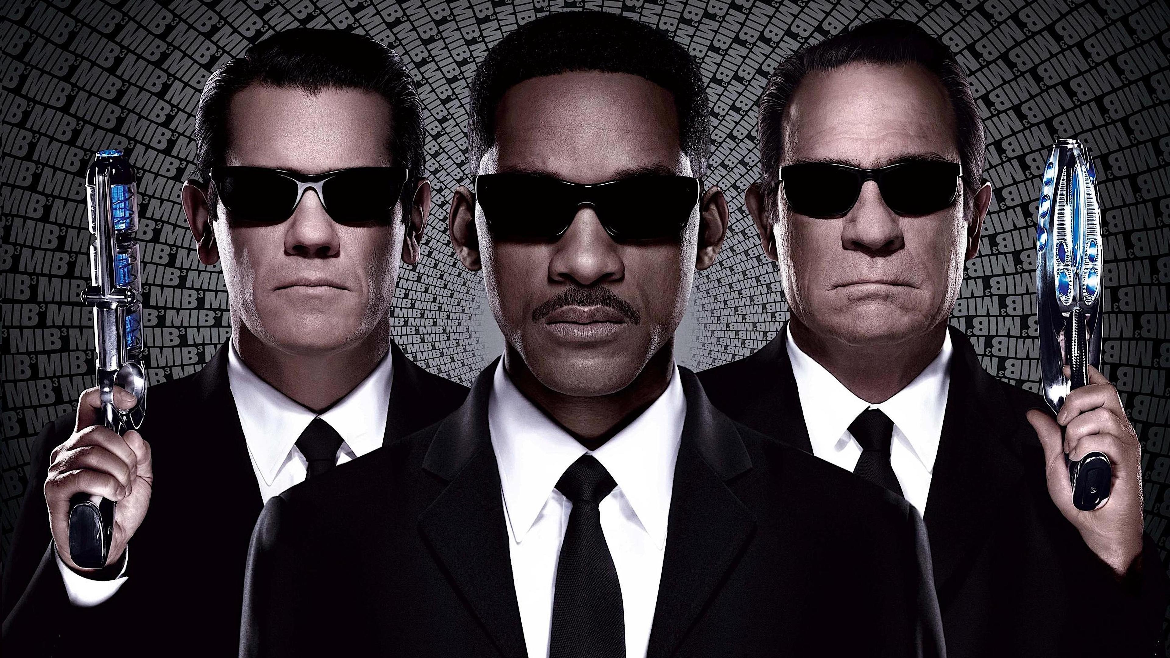 Men in Black 3 Background