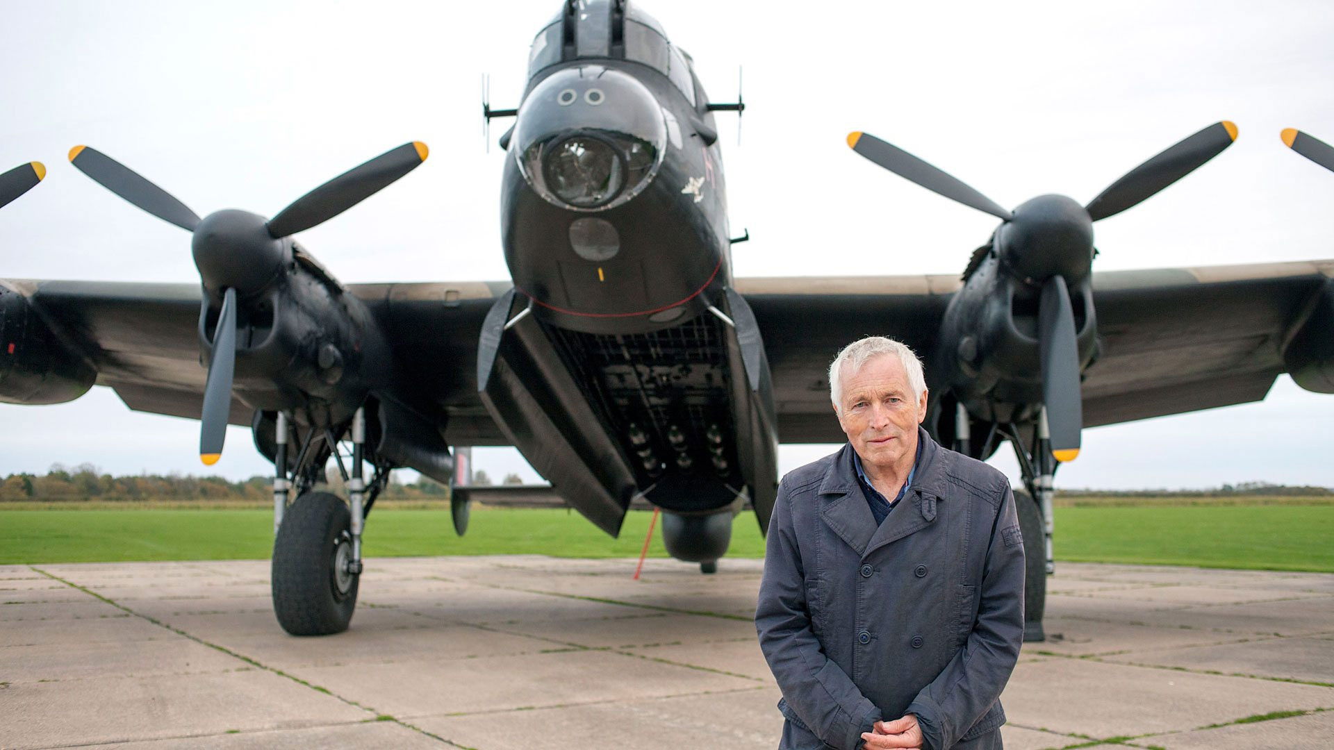 The BBC at War Background