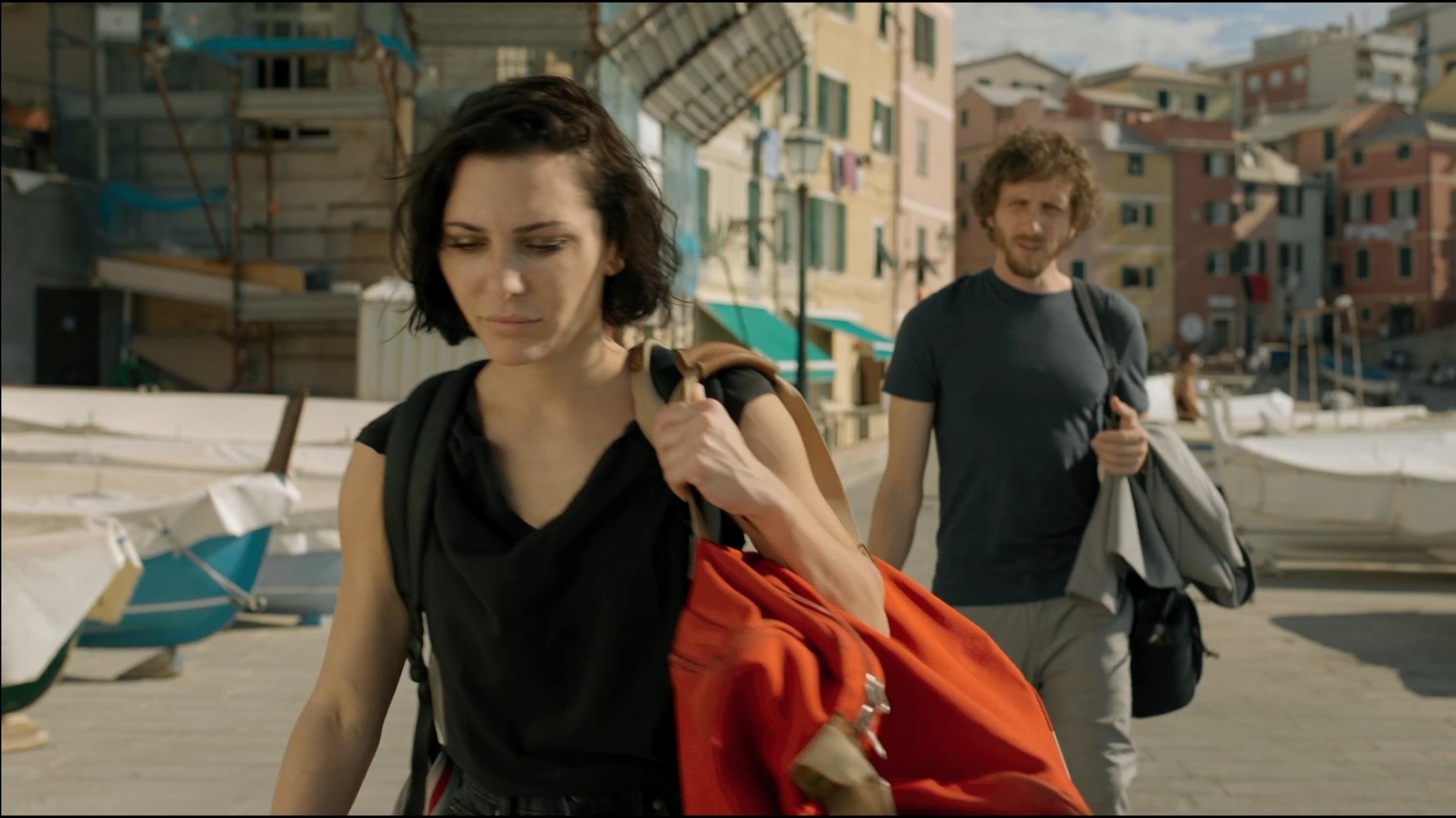 Belle Enfant Background