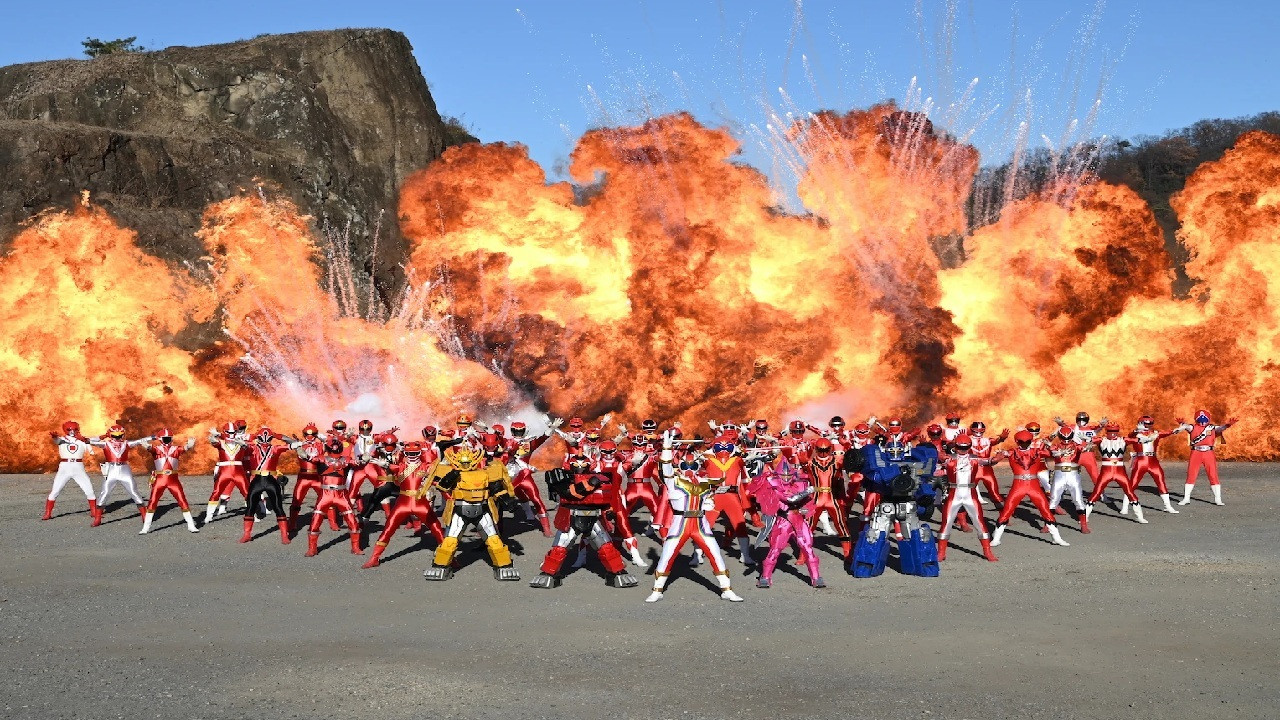 Kikai Sentai Zenkaiger The Movie: Red Battle! All Sentai Rally!! Background