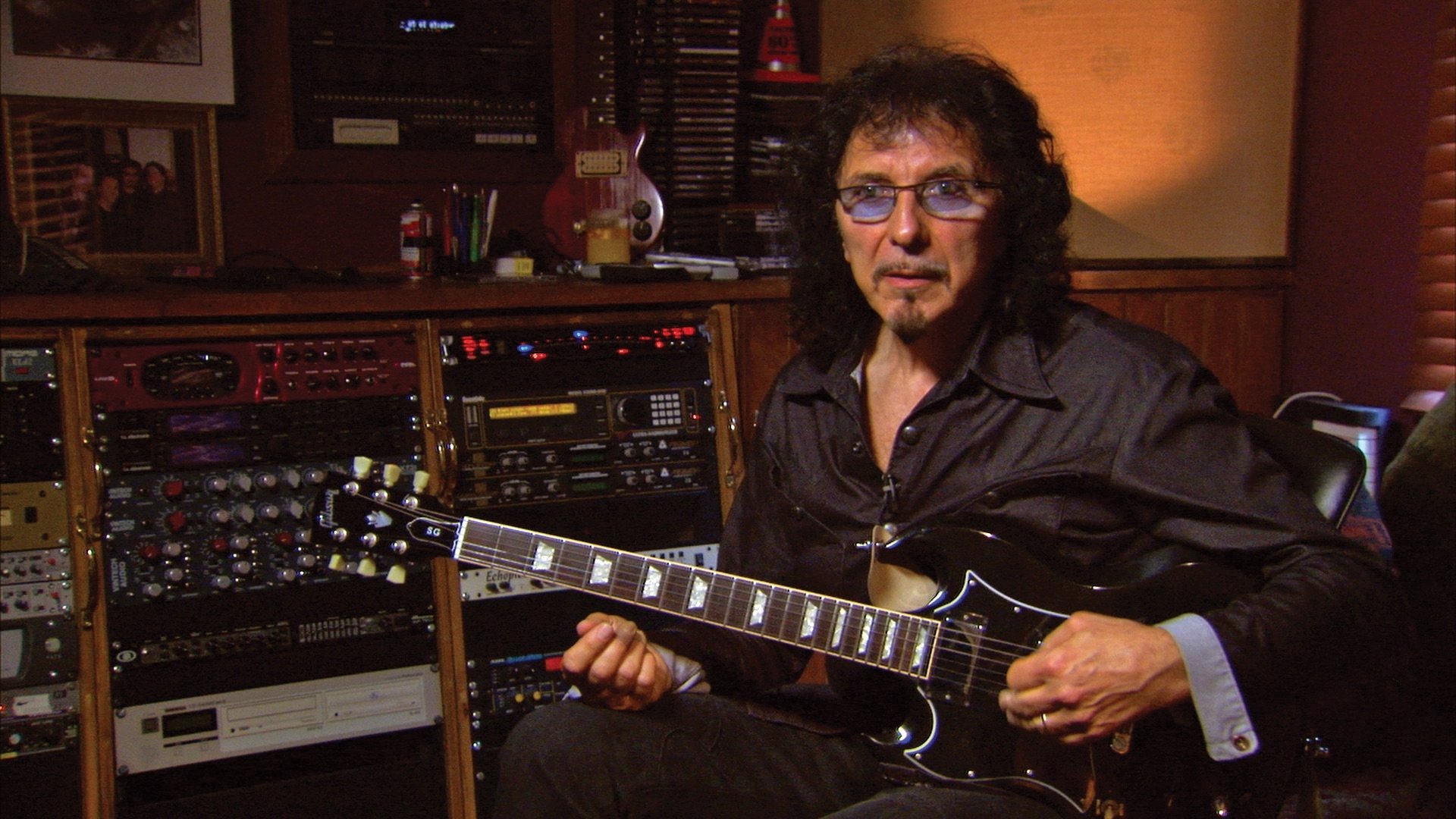 Classic Albums: Black Sabbath - Paranoid Background