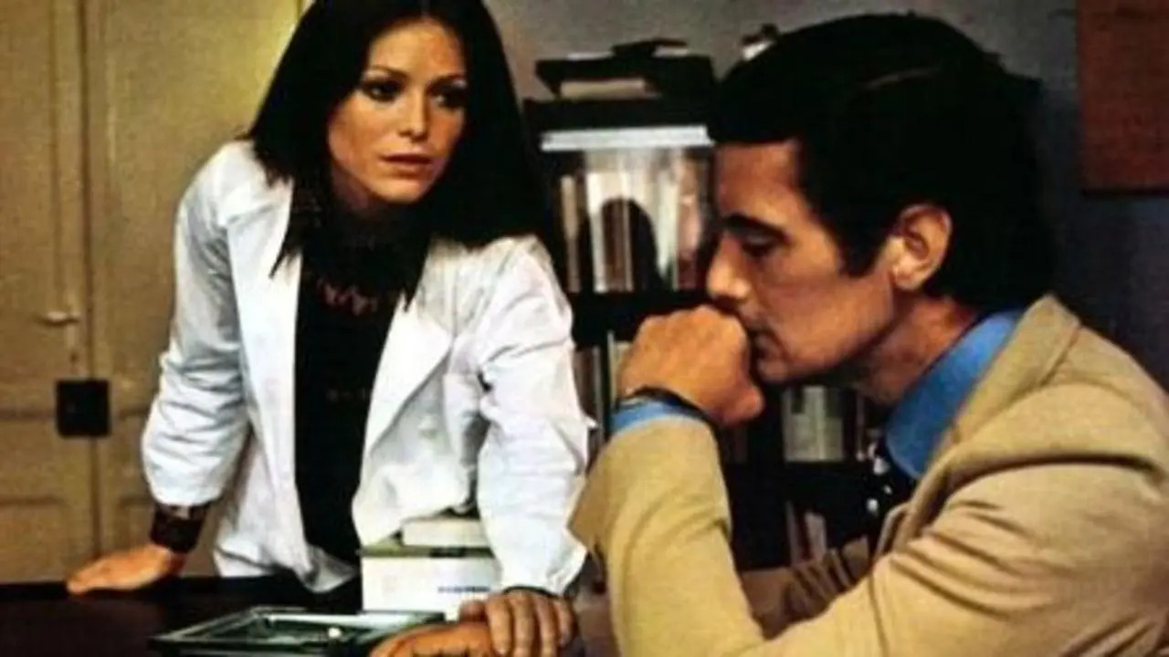 Five Women for the Killer Background