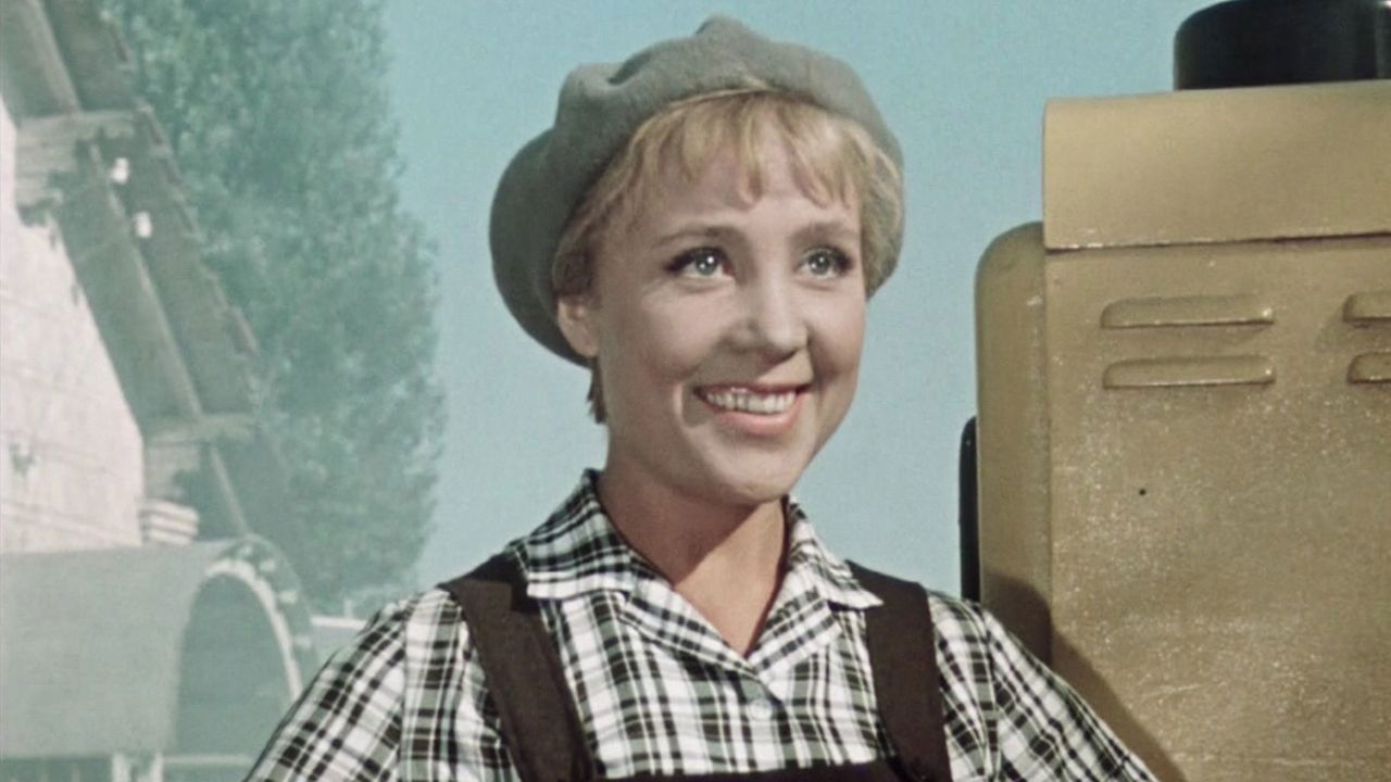 Gas Station Queen Background