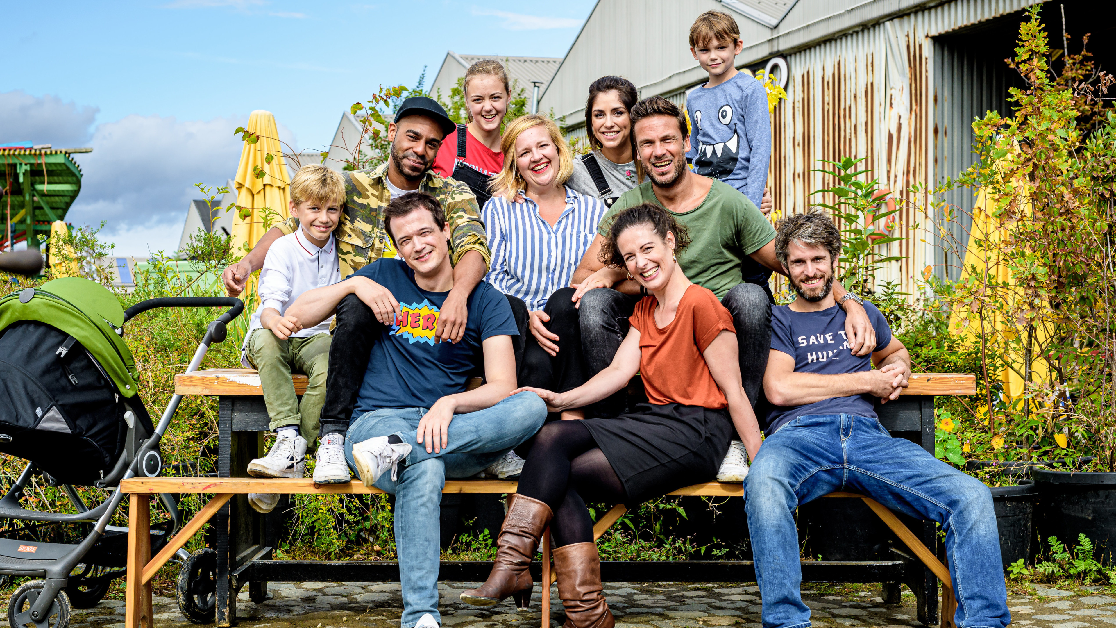 Dertigers Background