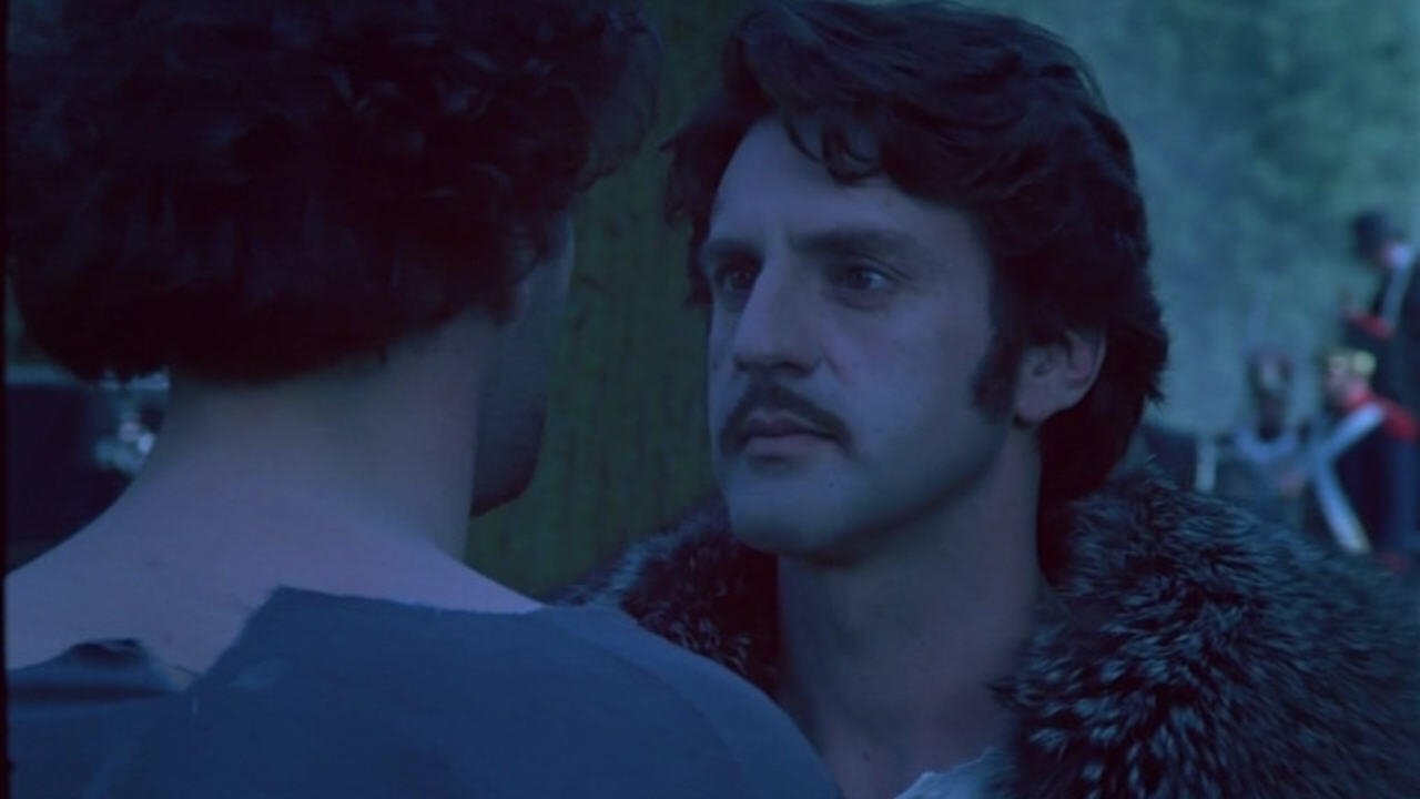 The Elegant Criminal Background