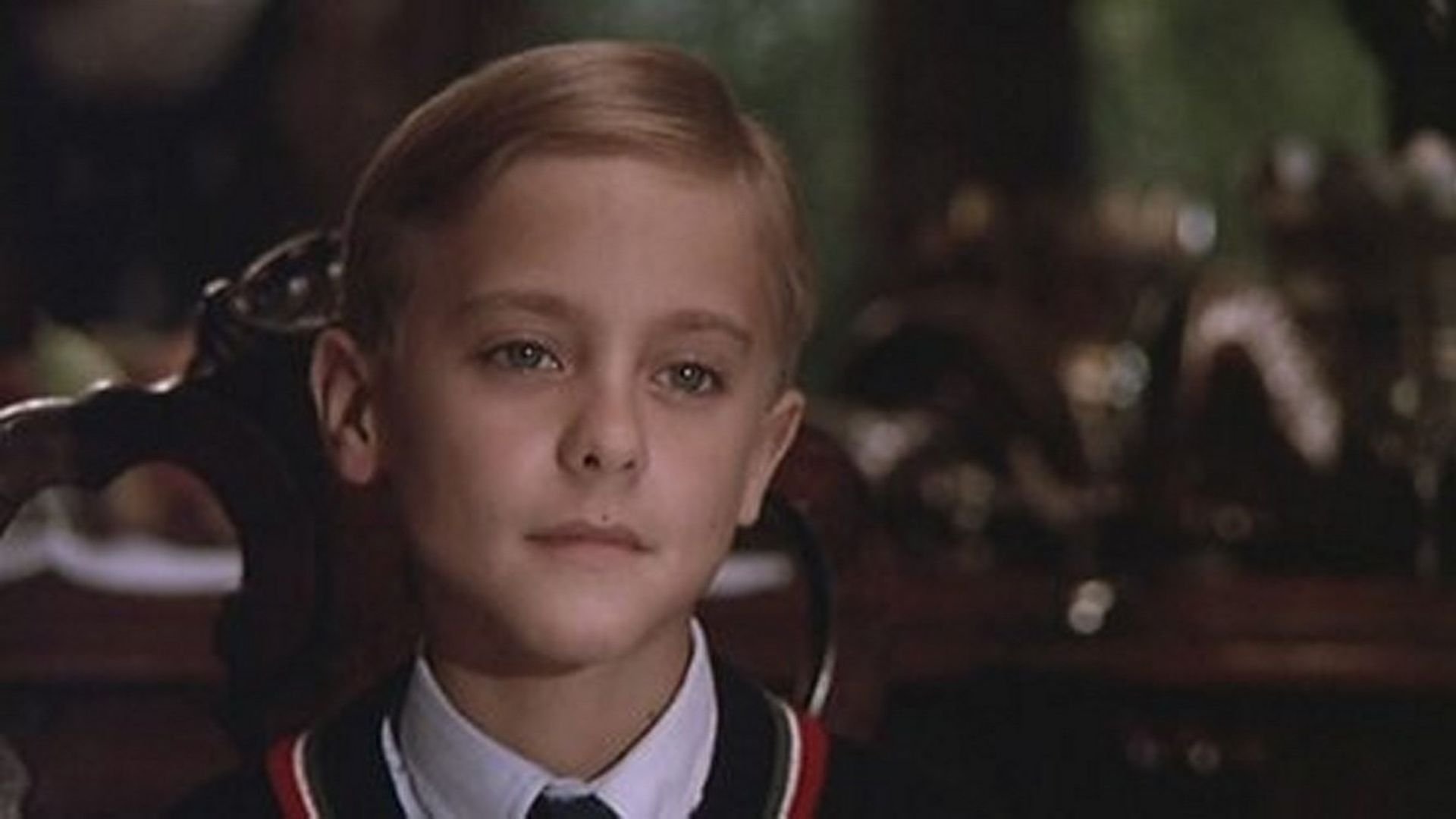 I'm the King of the Castle Background