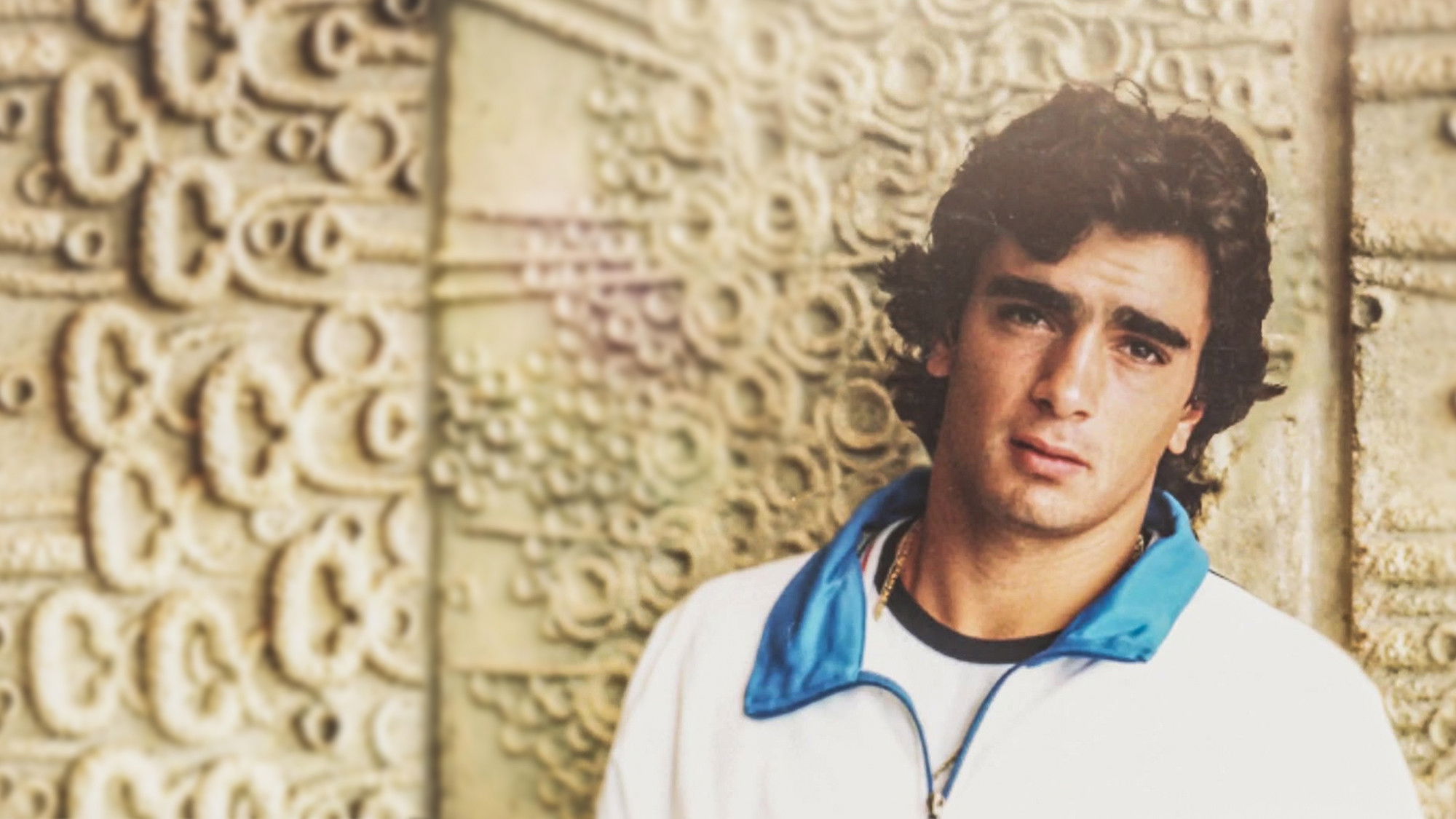 Guillermo Pérez Roldán confidencial Background