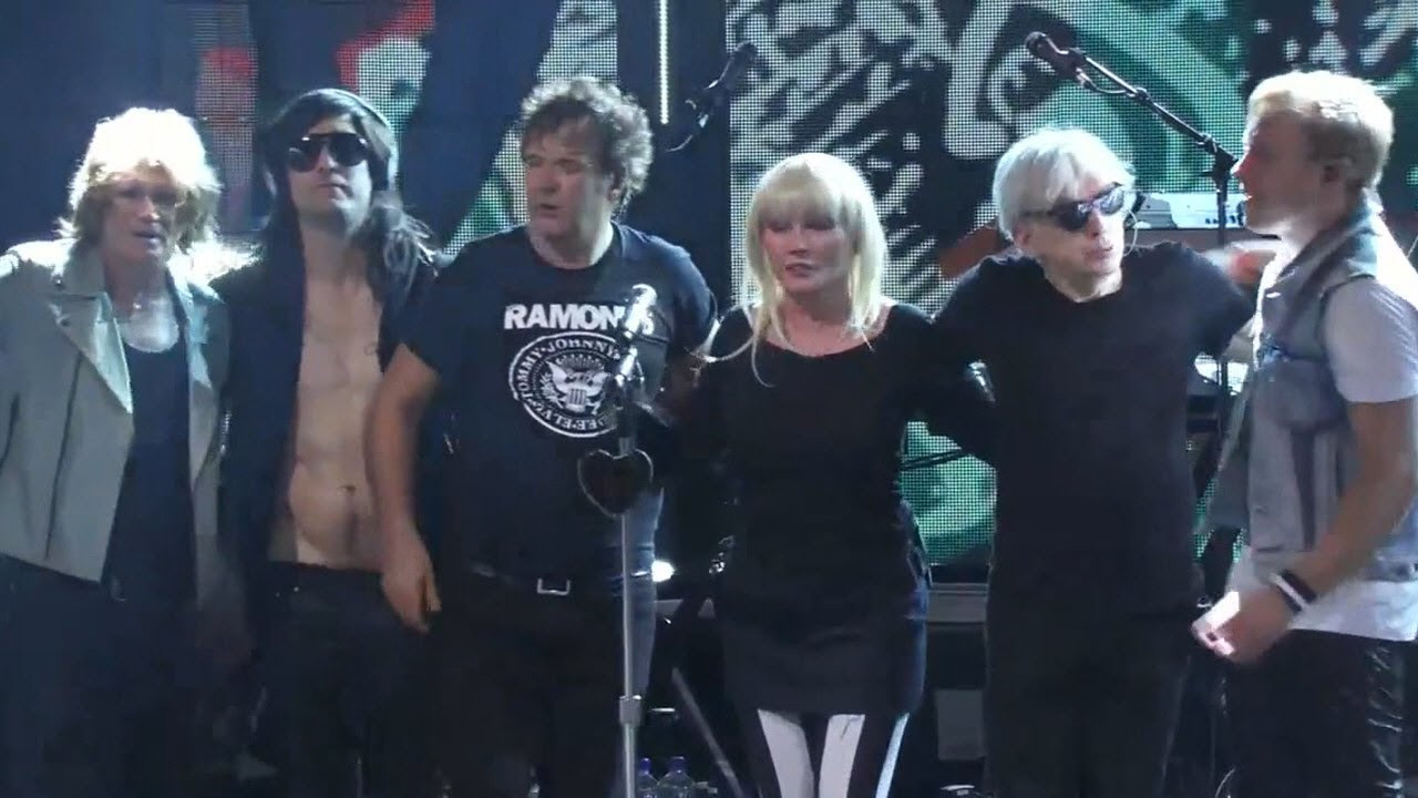 Blondie - iTunes Festival Background