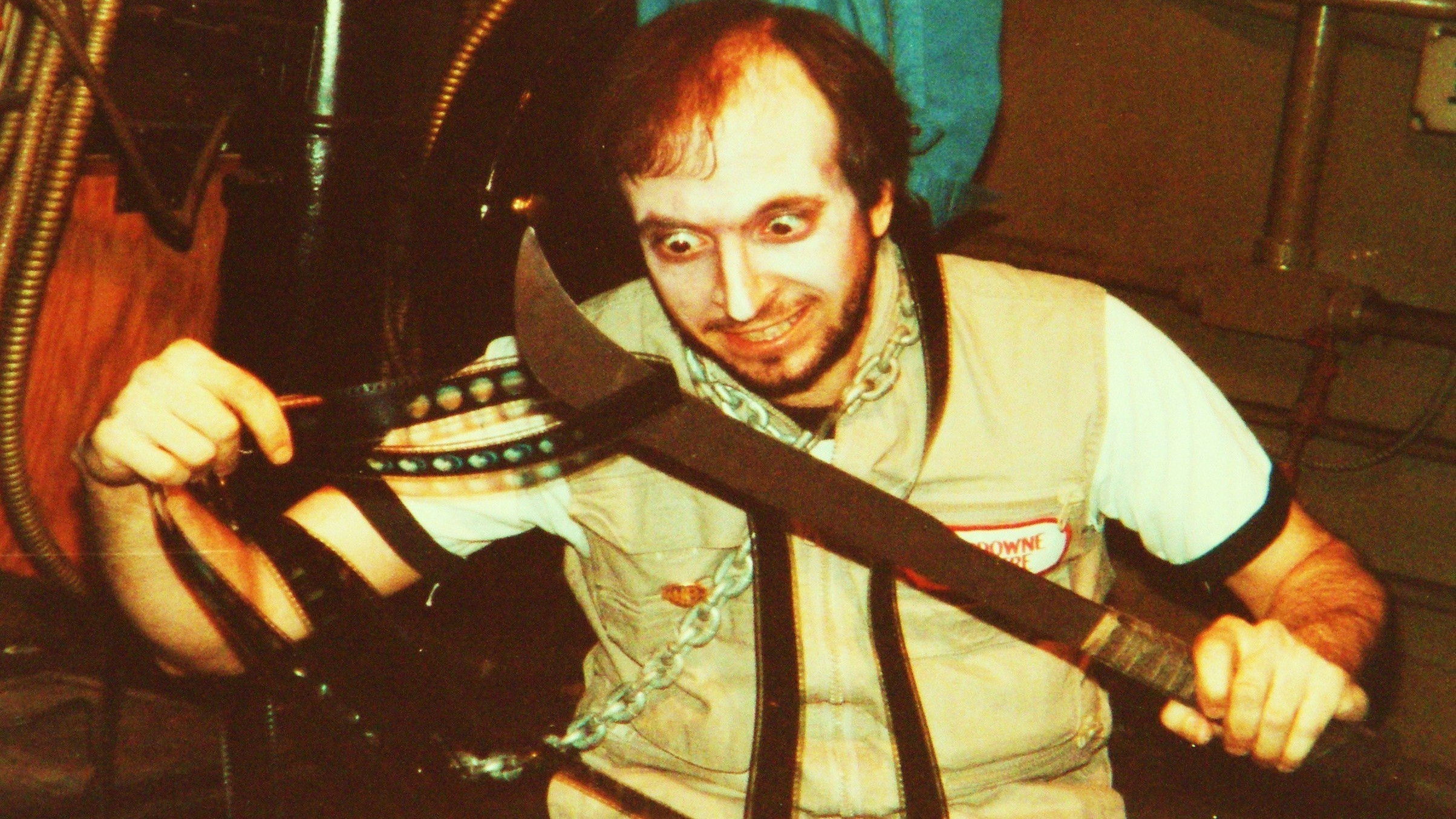 Mad Ron's Prevues from Hell Background