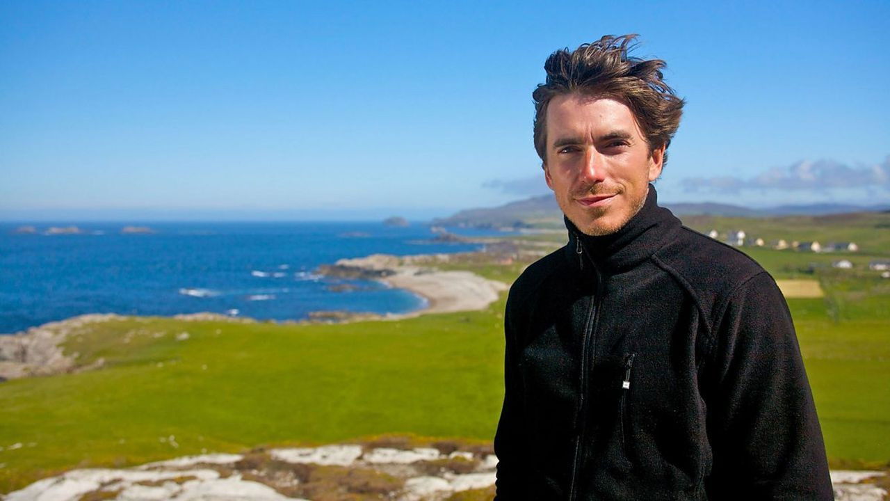 Ireland with Simon Reeve Background