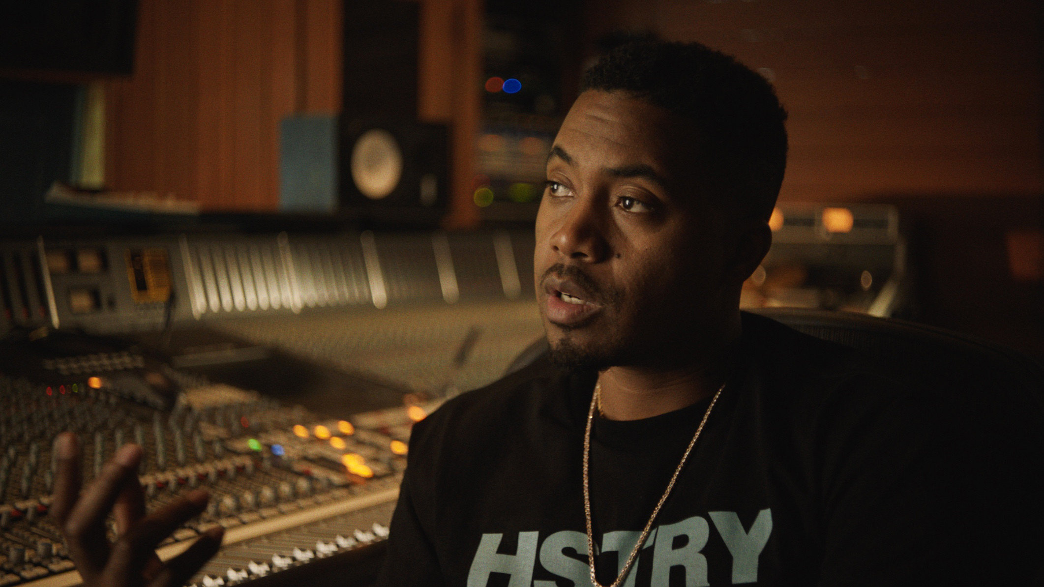 Word is Bond Background