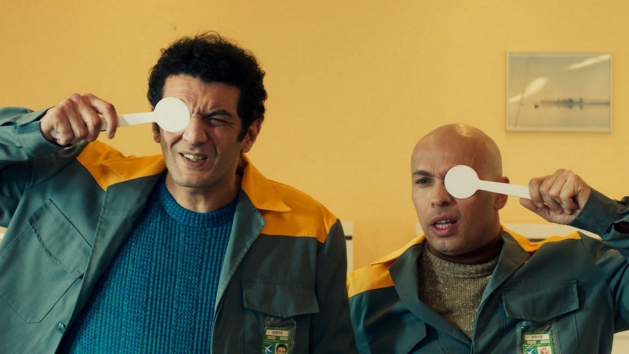 La Tour 2 contrôle infernale Background