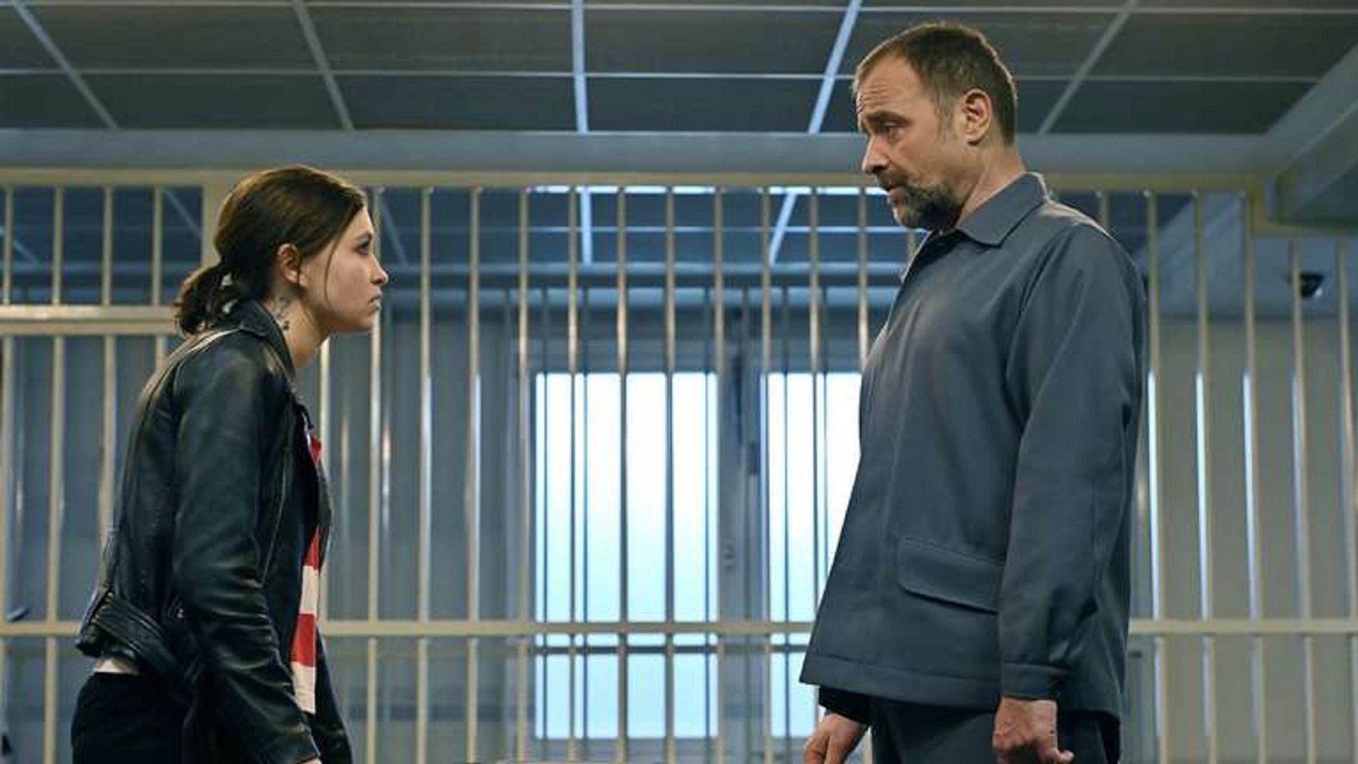 Auris - Der Fall Hegel Background