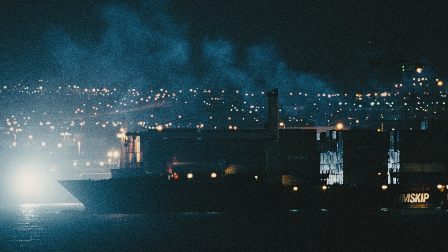 Reykjavik-Rotterdam Background