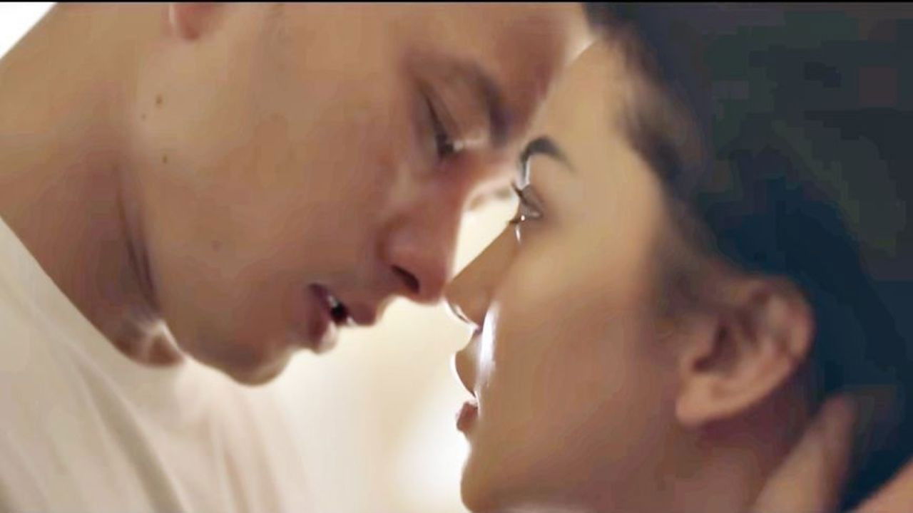 Broken Wings Background