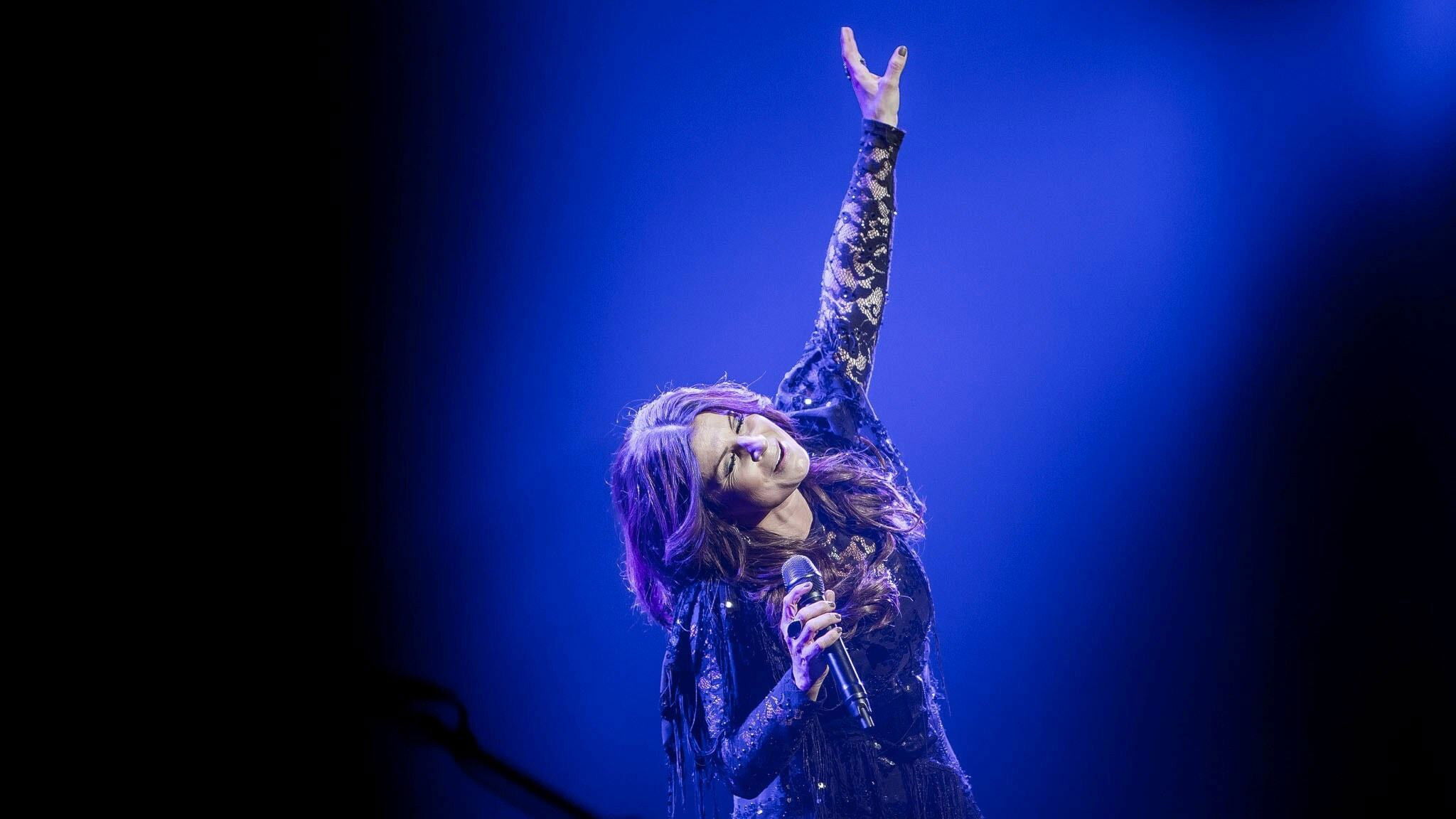 Carola: Jubileumsshowen Background