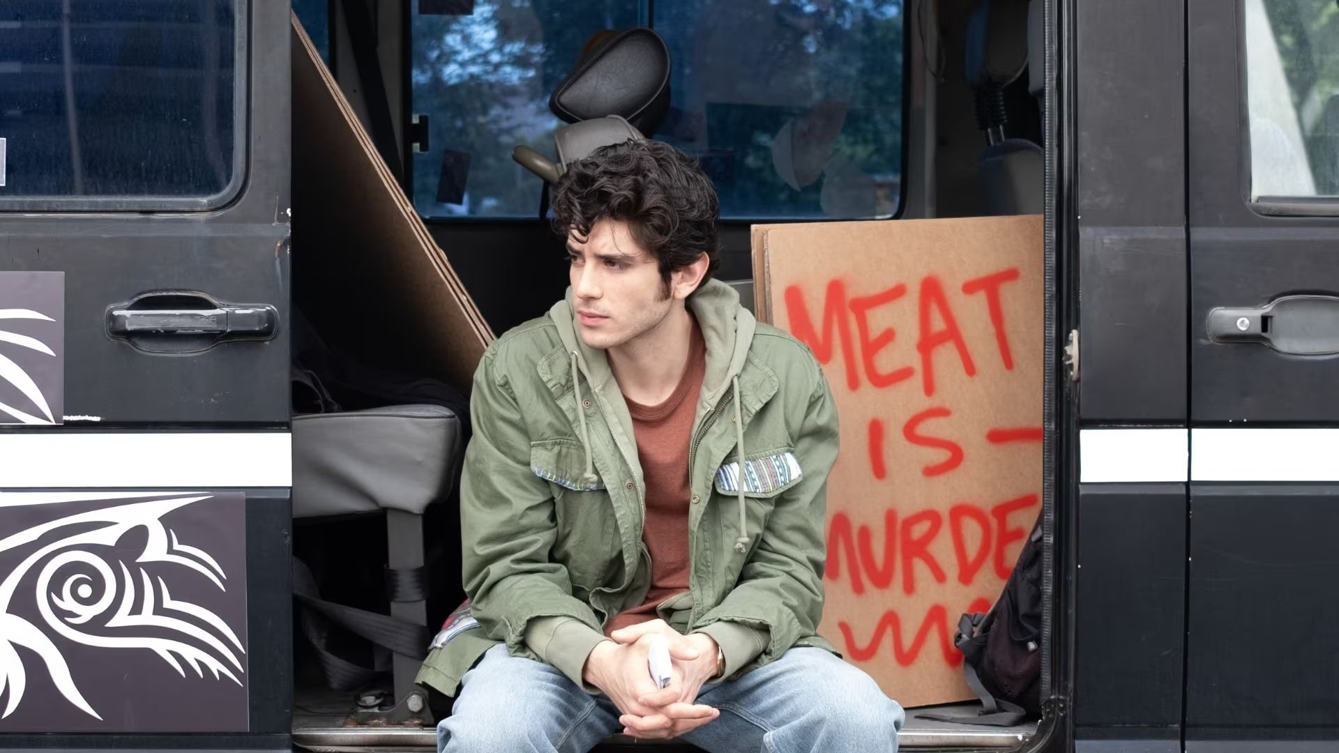 L'amore, in teoria Background