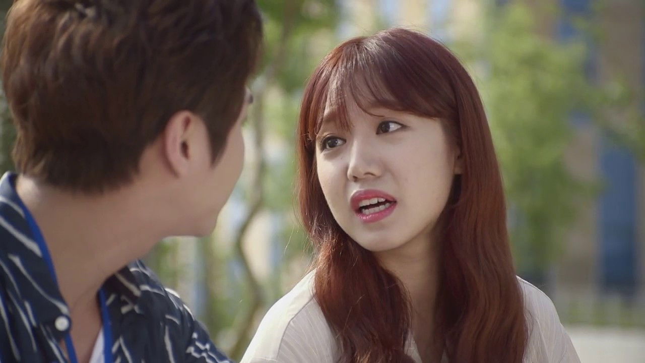 Detective Alice Background