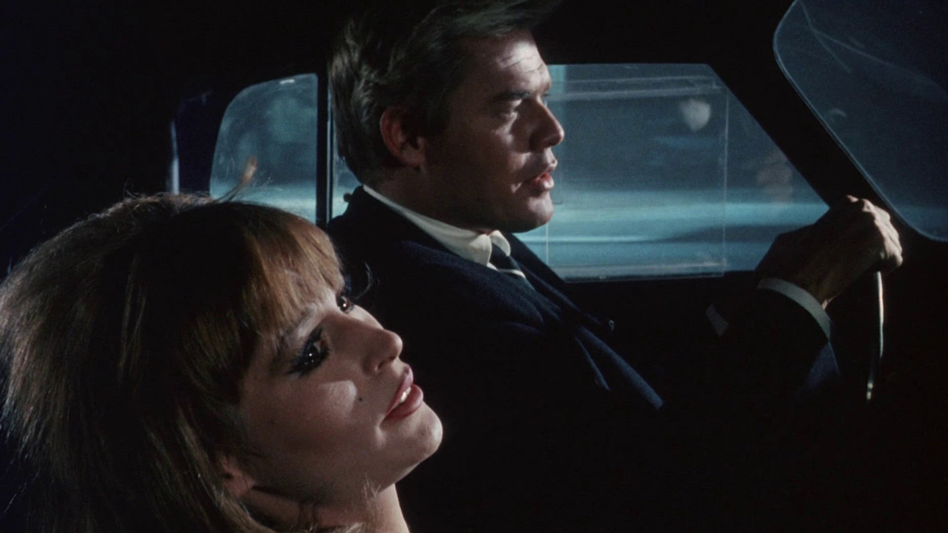 Red Line 7000 Background