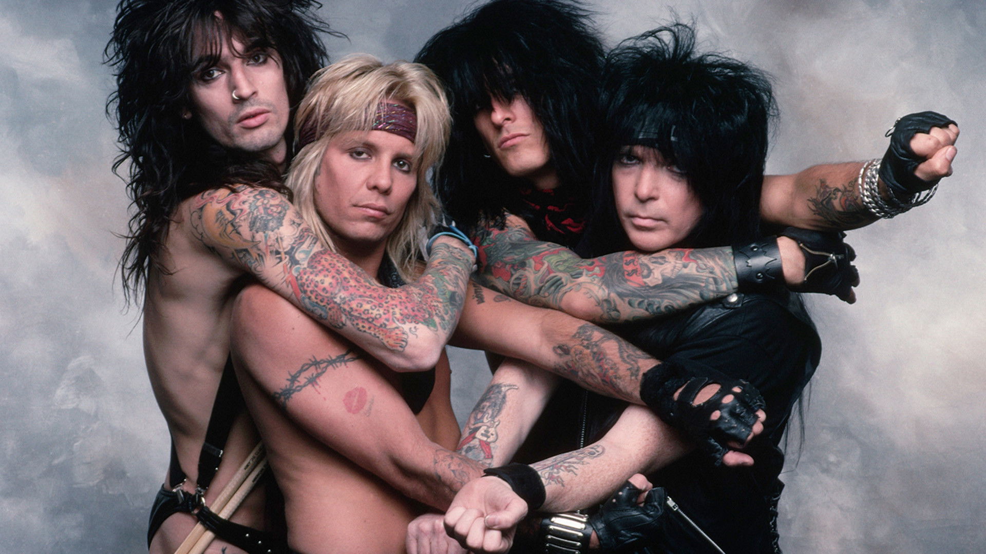 Mötley Crüe | Greatest Video Hits Background