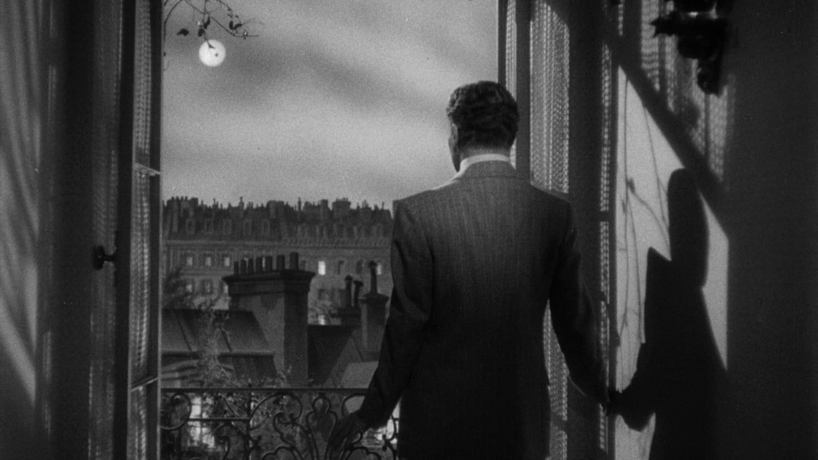 Monsieur Verdoux Background