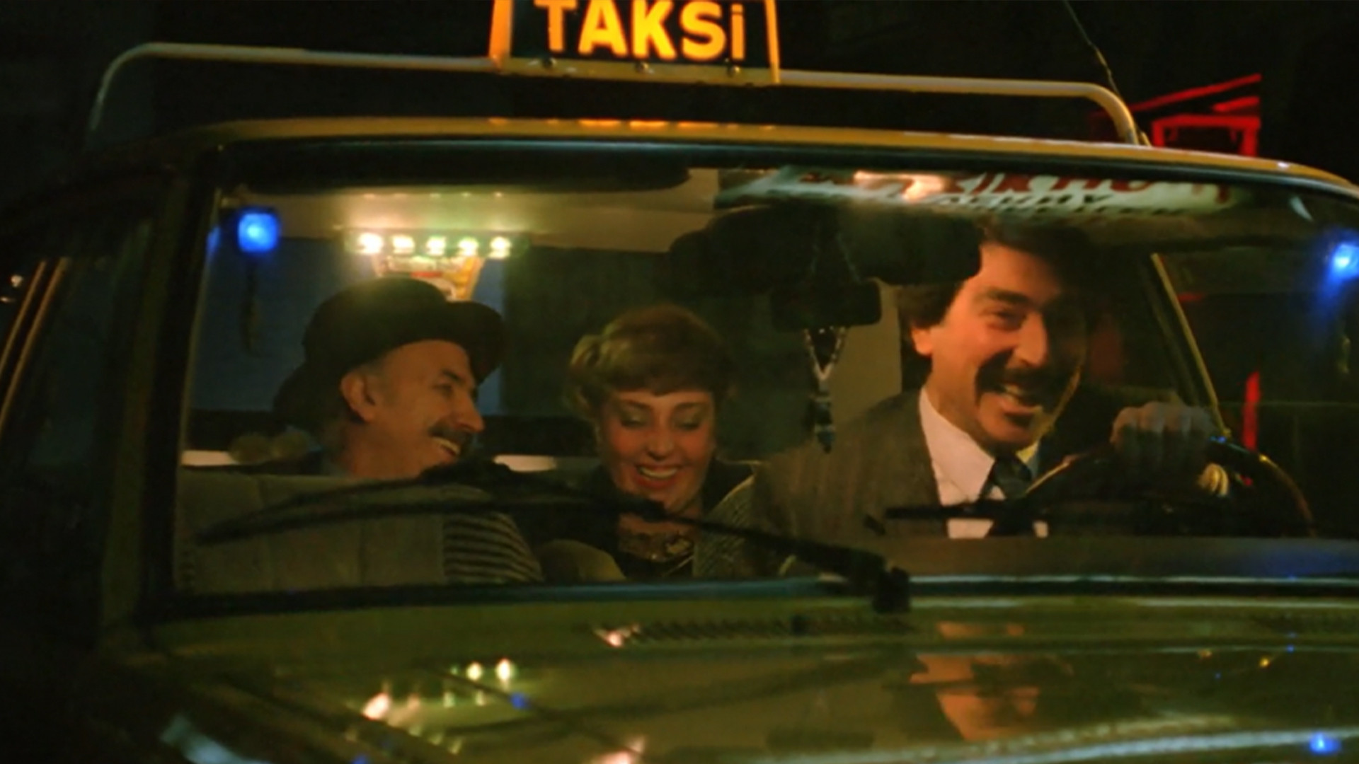 The Other Side of Beyoğlu Background