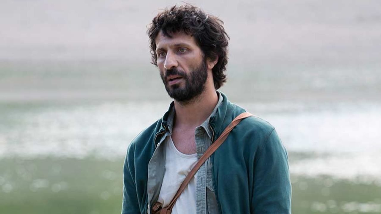 Murder on Devil's Bridge Background