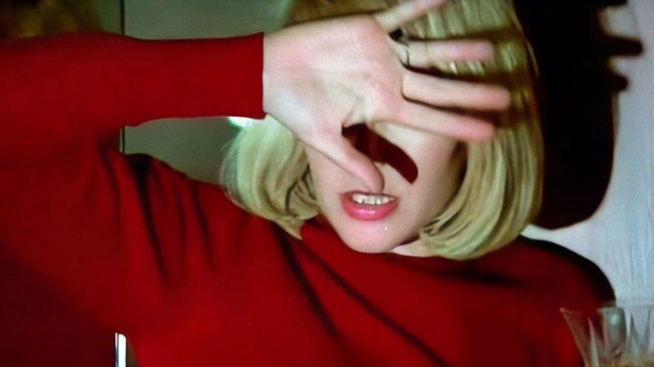 La muerte del escorpión Background