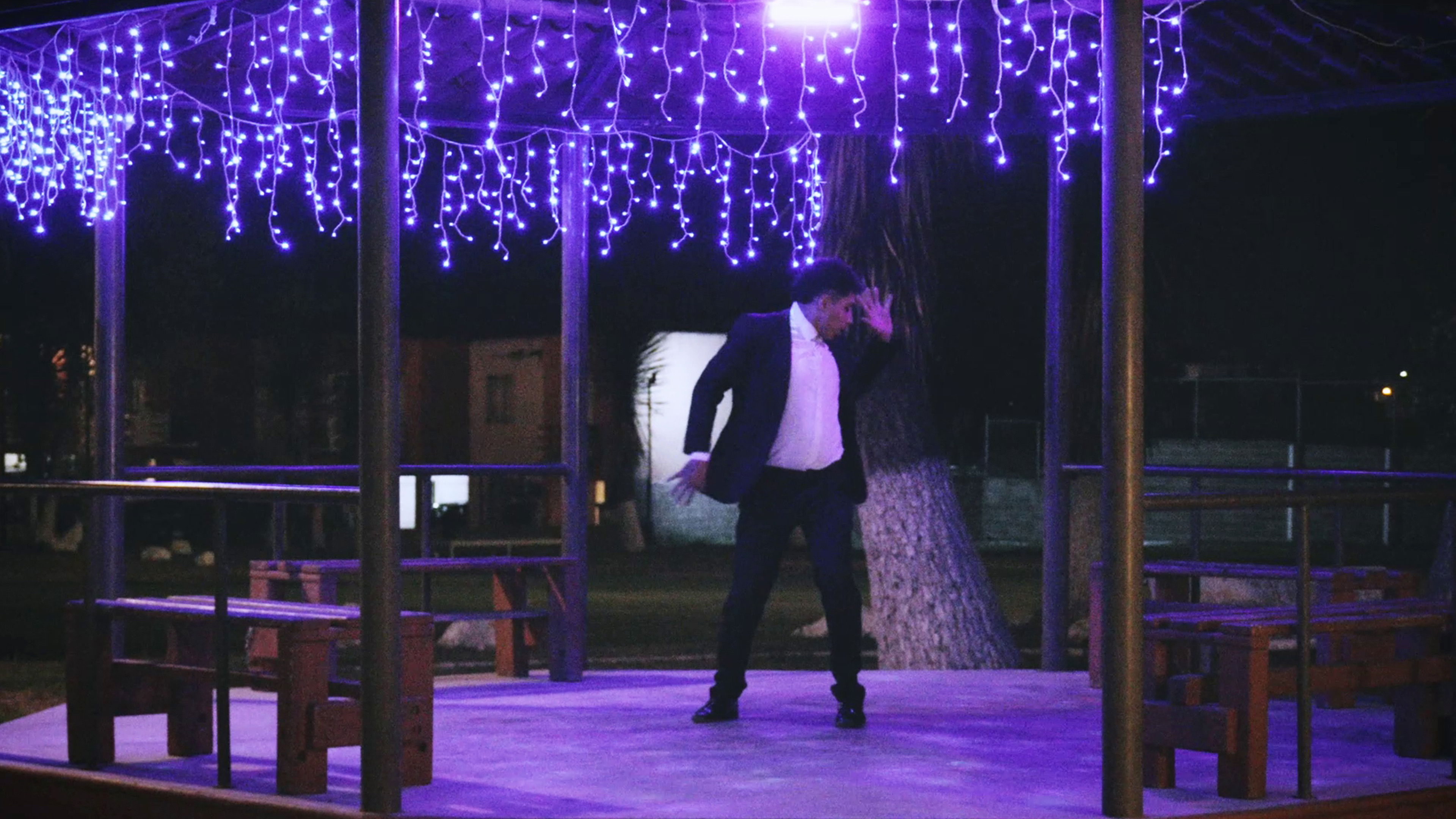 Los Zapatos Background