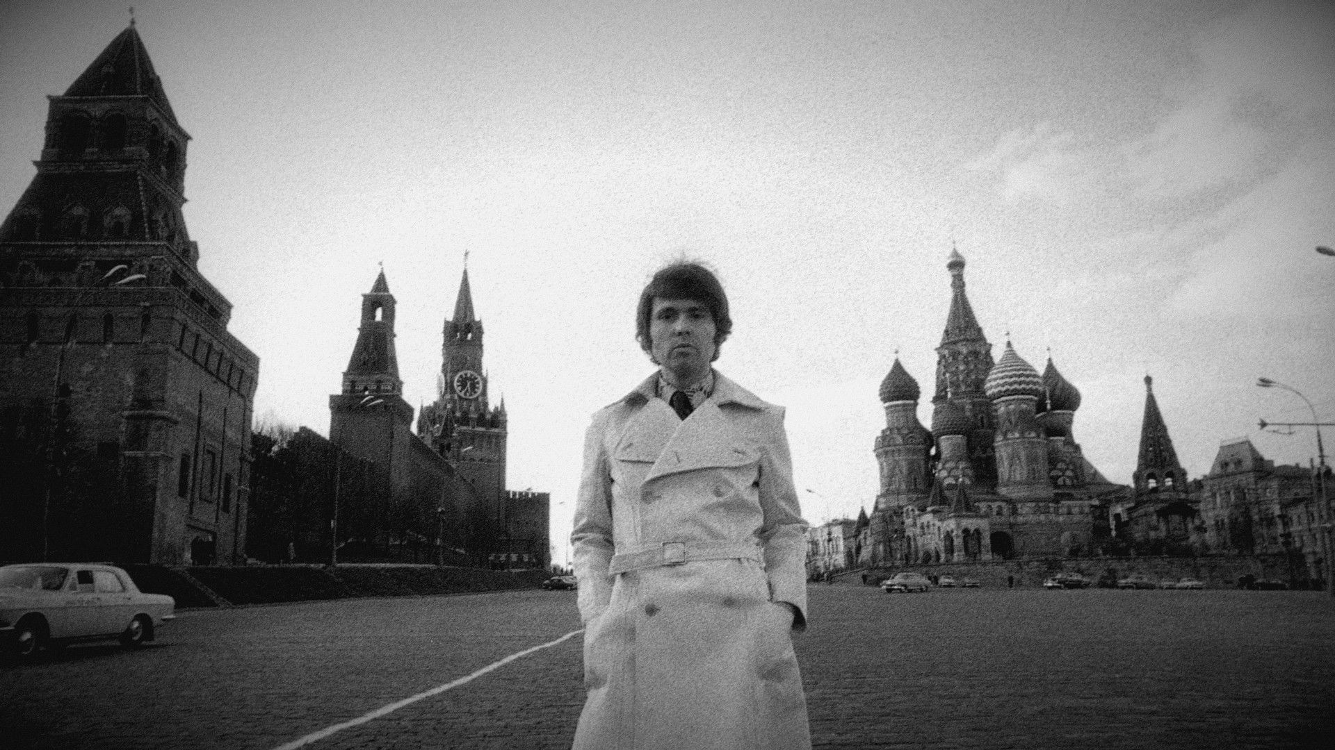 Raphael: desde Rusia con amor Background