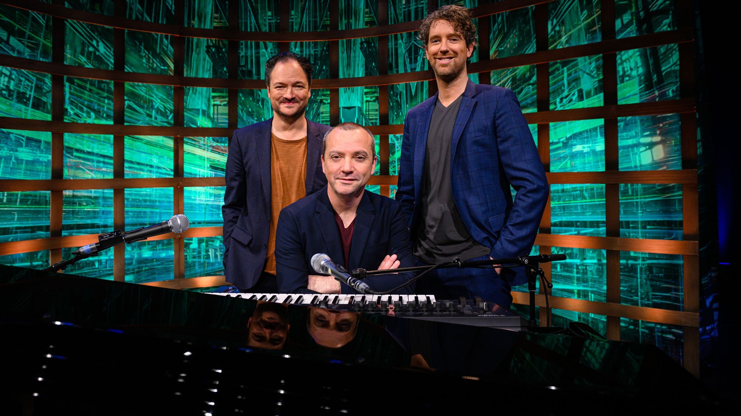 Even tot Hier Background