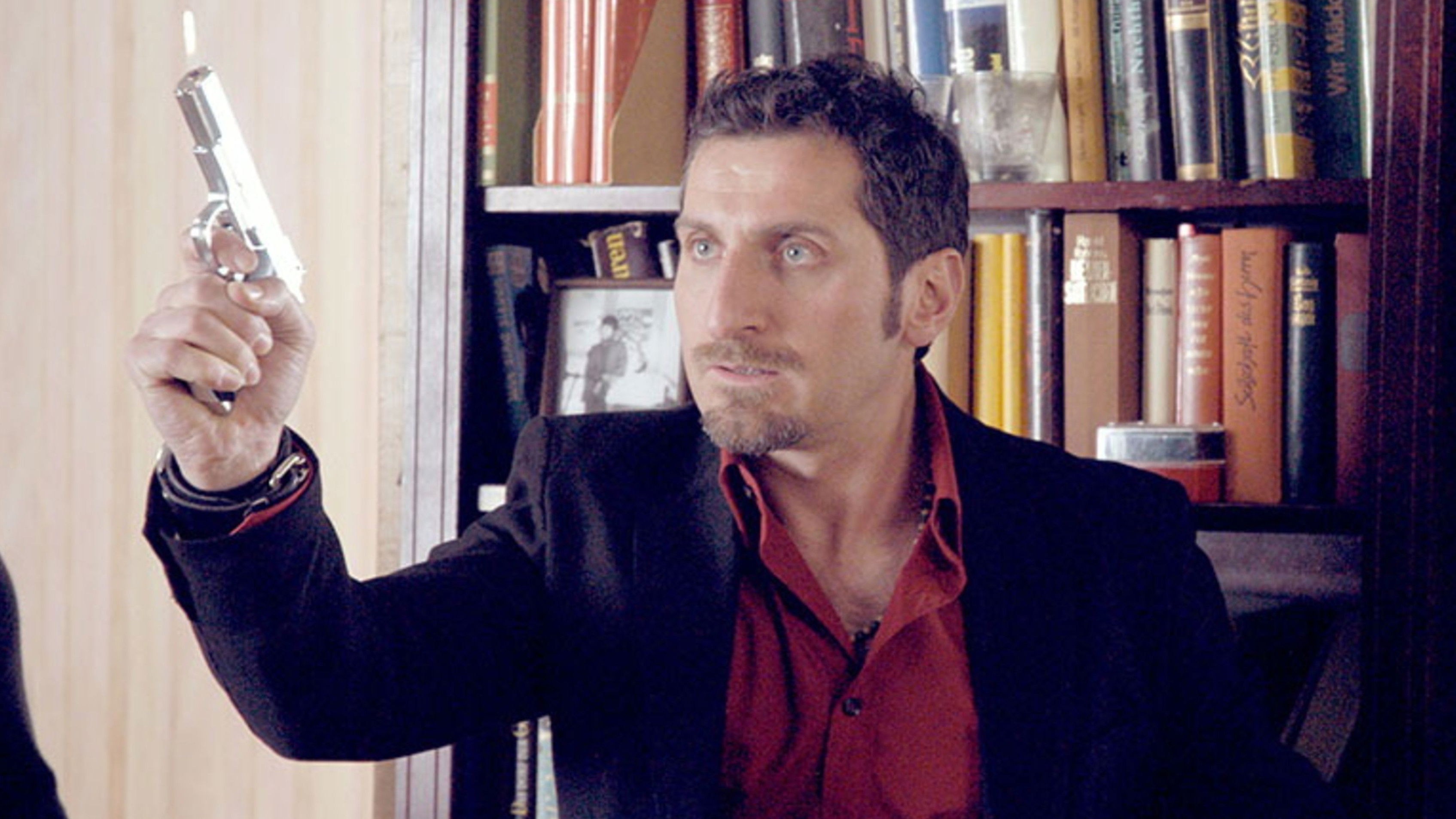 Evet, I Do! Background