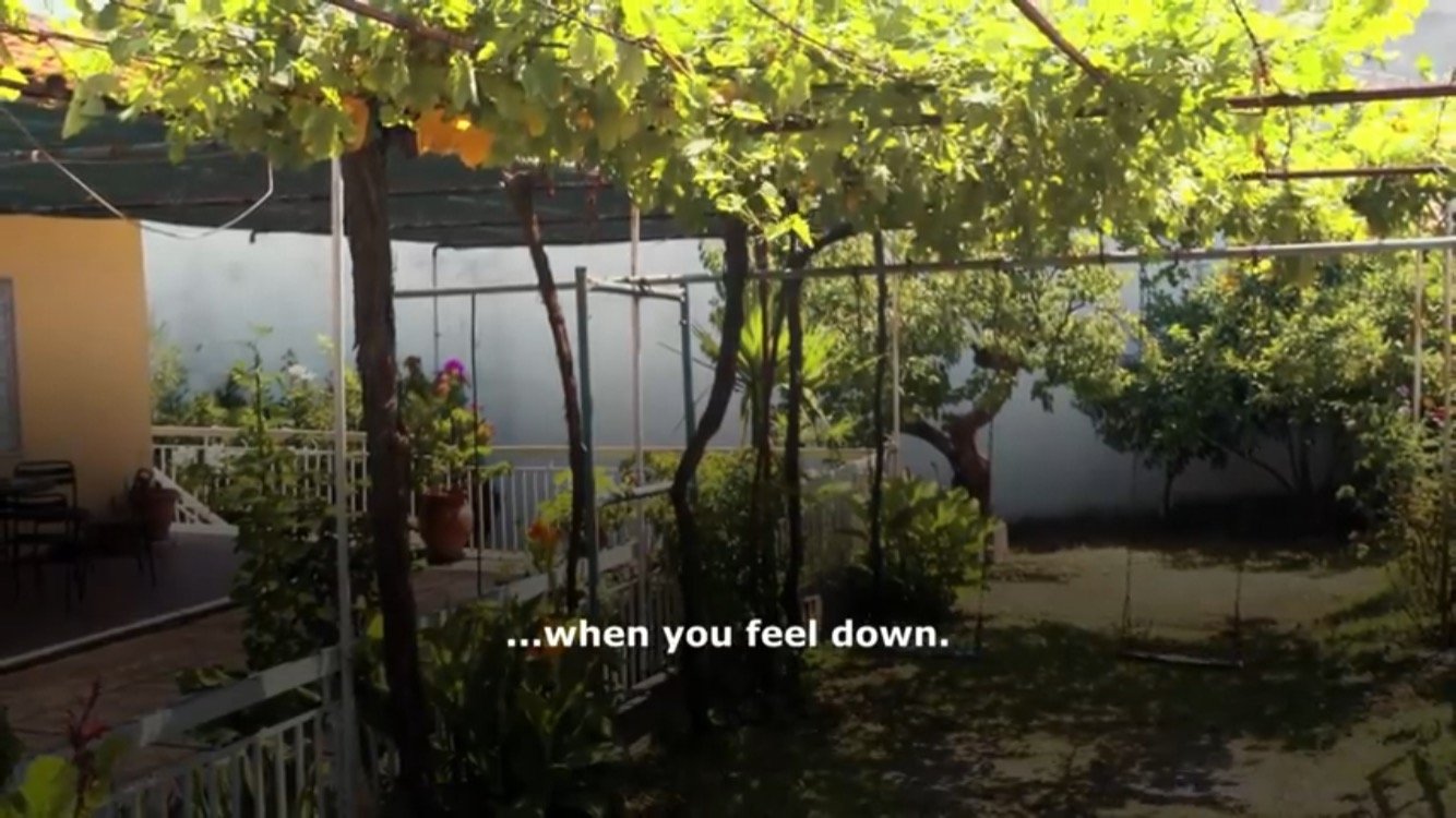 Voicemails From Strangers Background