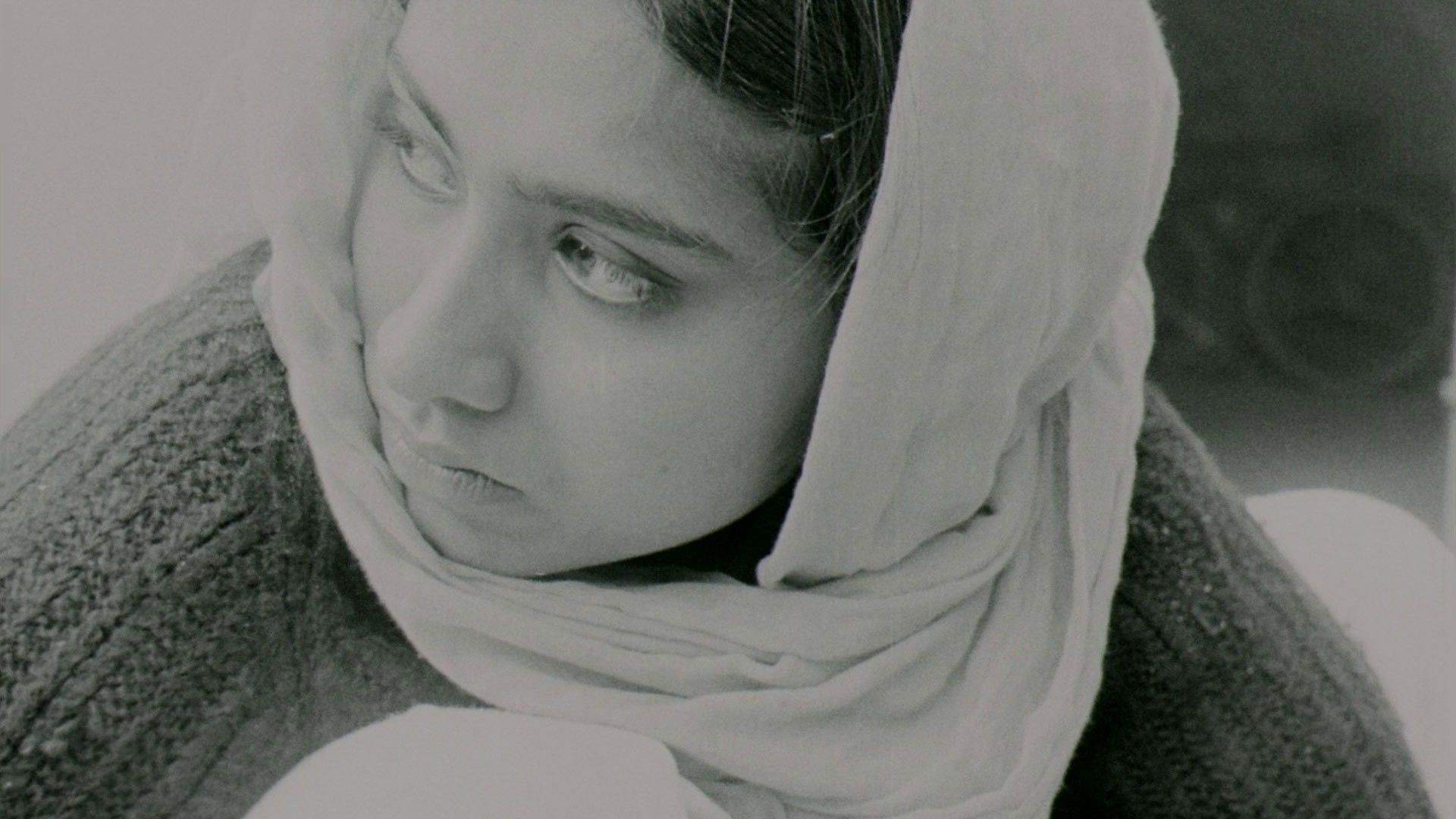 Uski Roti Background