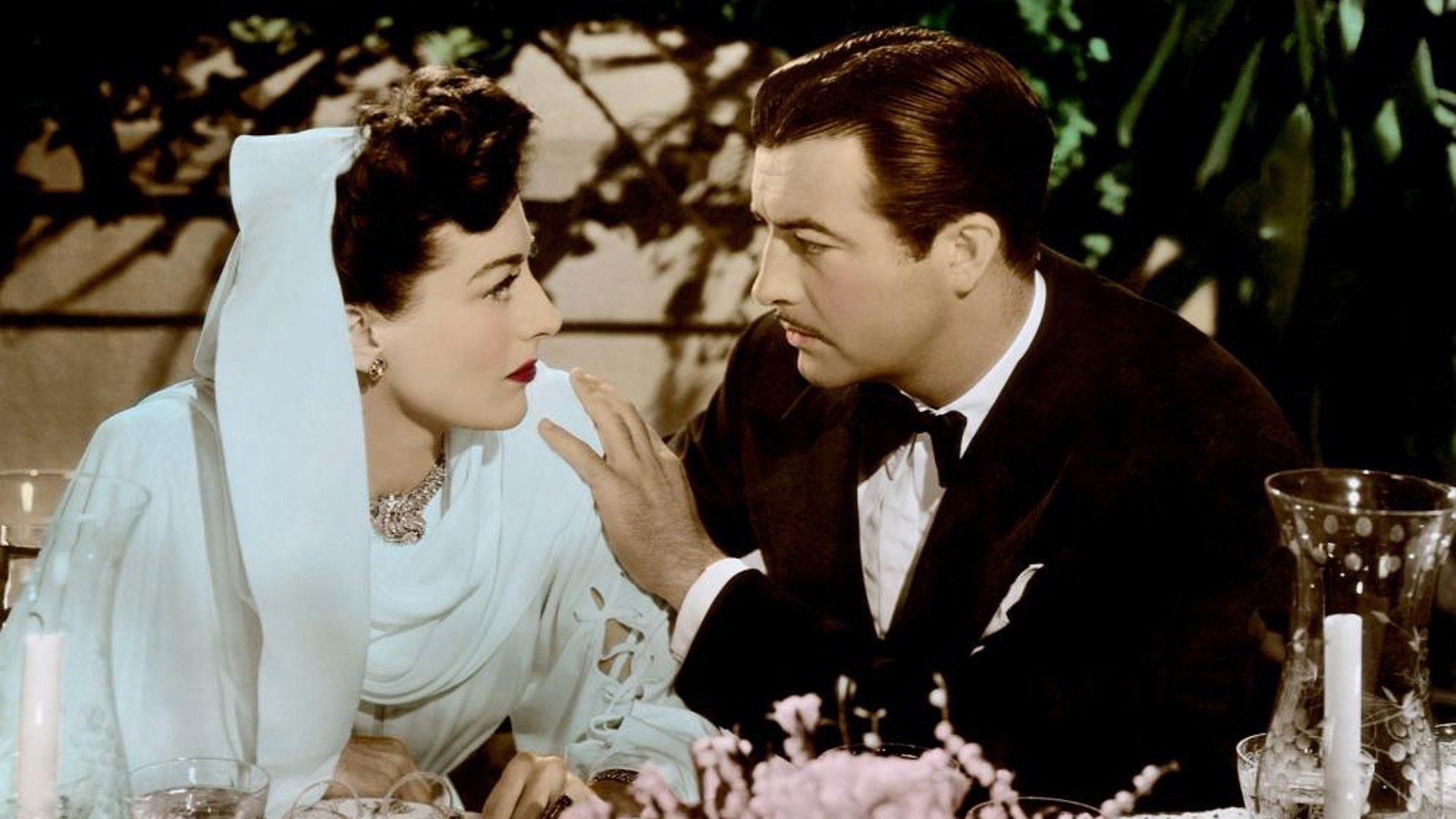 When Ladies Meet Background