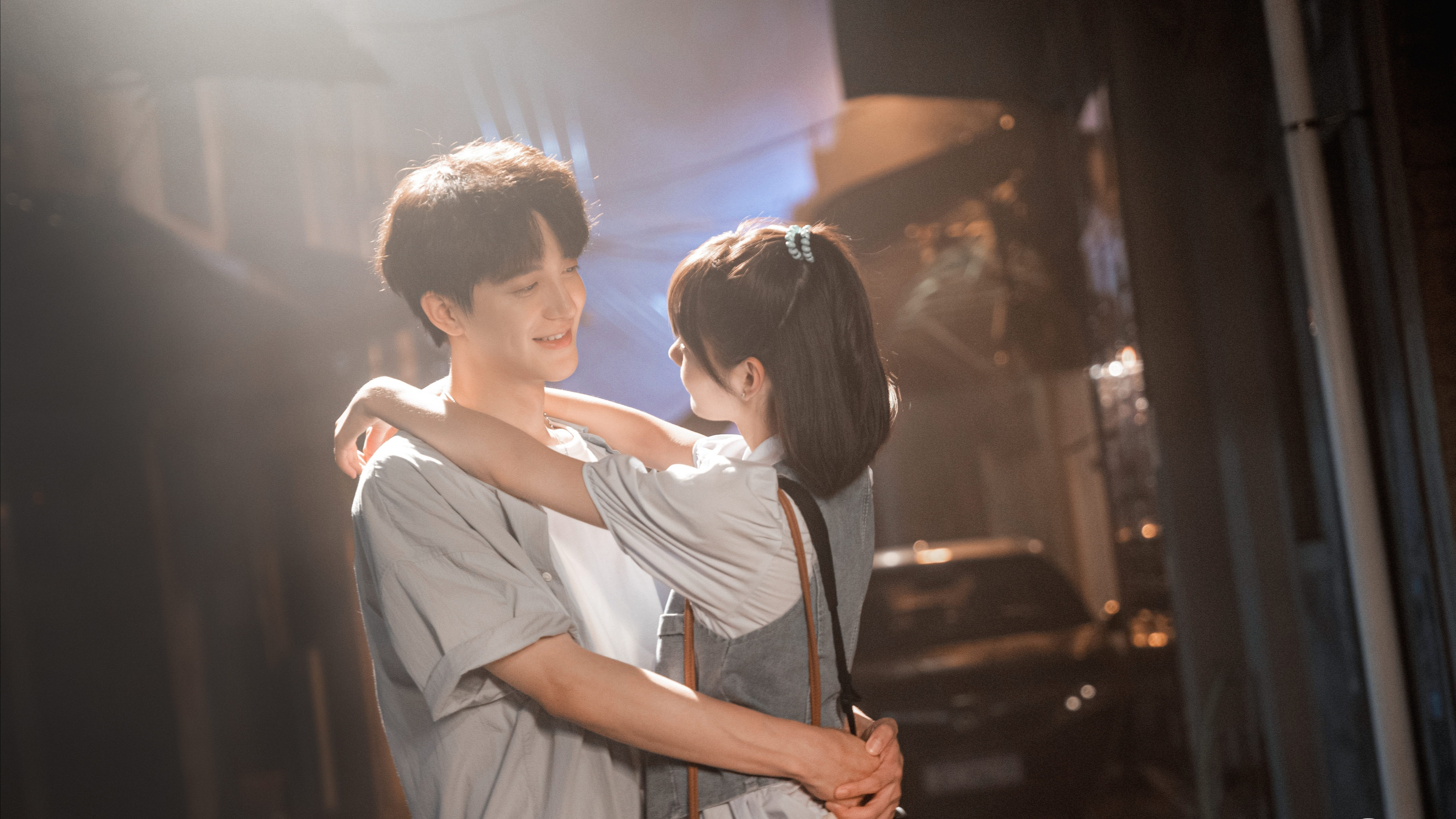 When I See Your Face Background