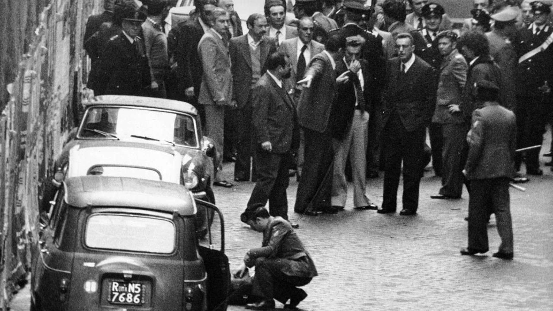 Ils étaient les Brigades Rouges Background