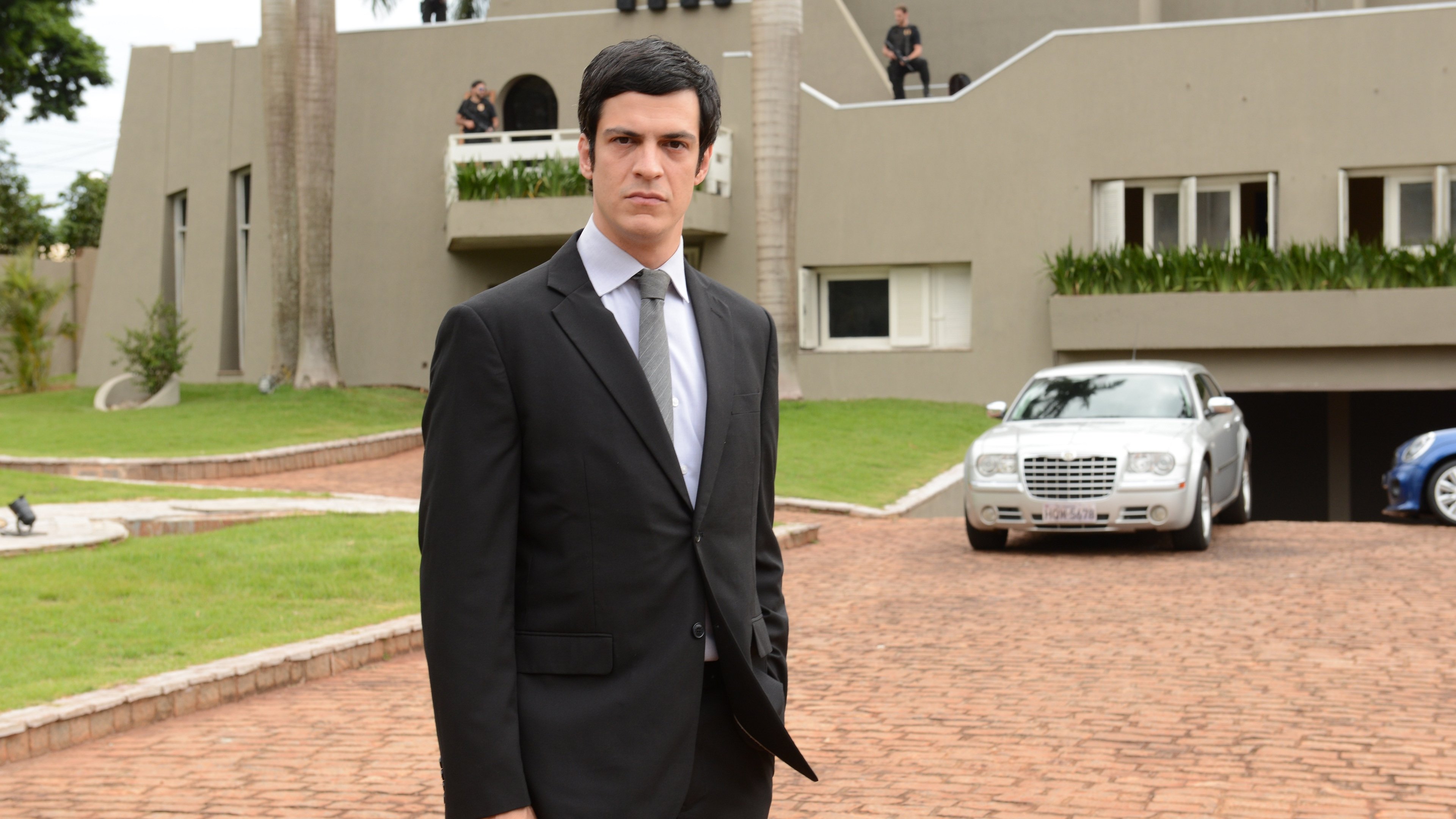 Em Nome da Lei Background