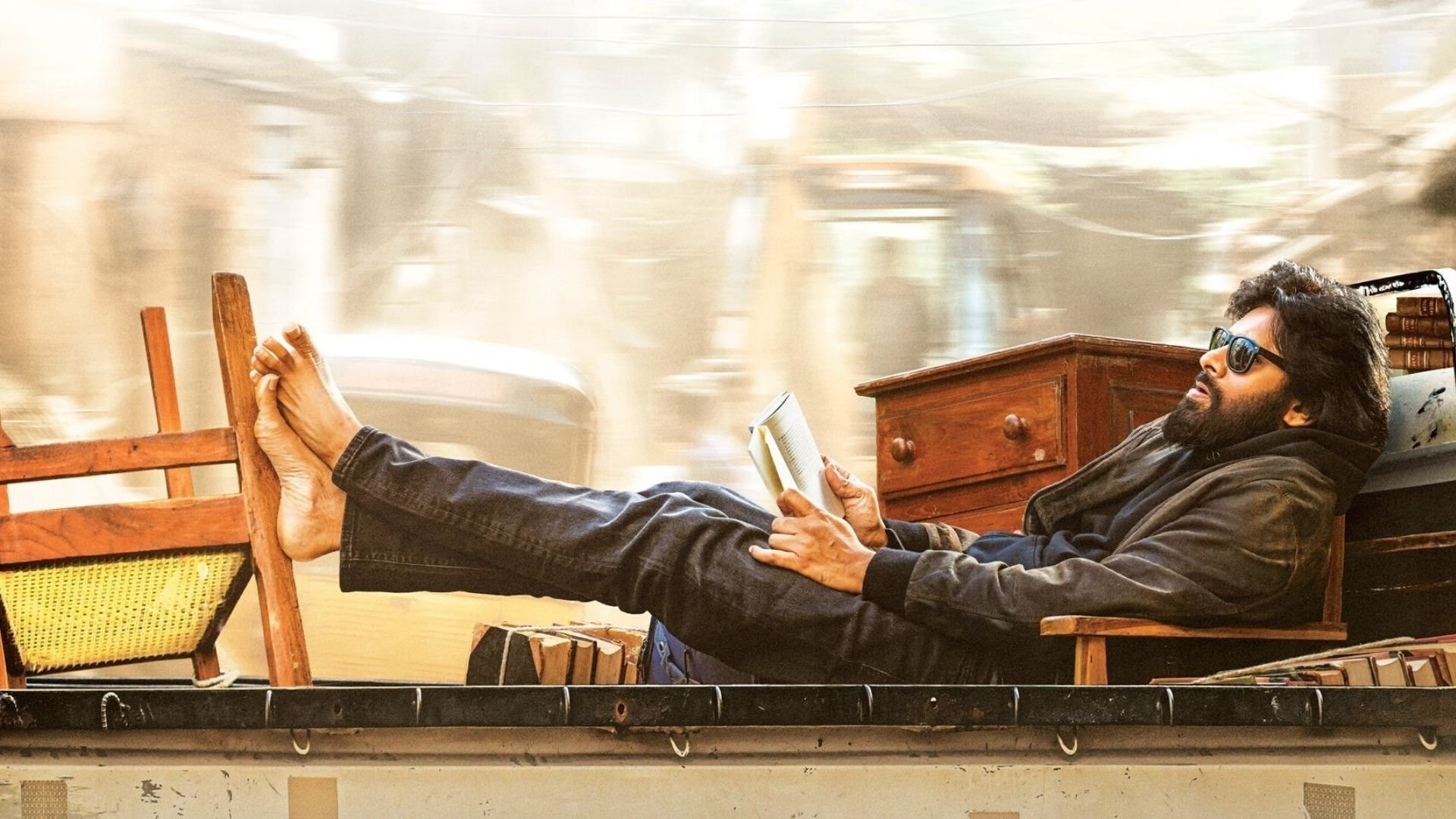 Vakeel Saab Background