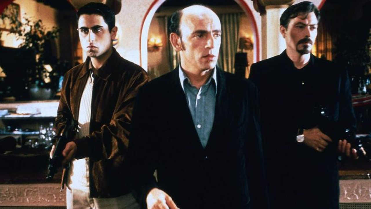 Les Kidnappeurs Background