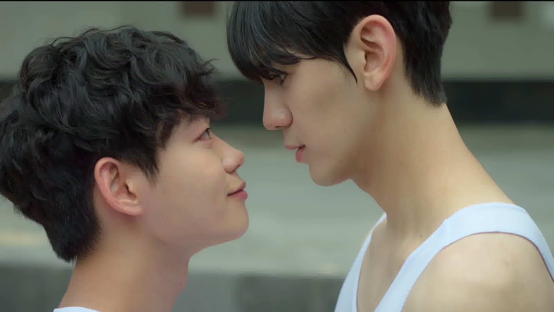 Mr. Heart Background